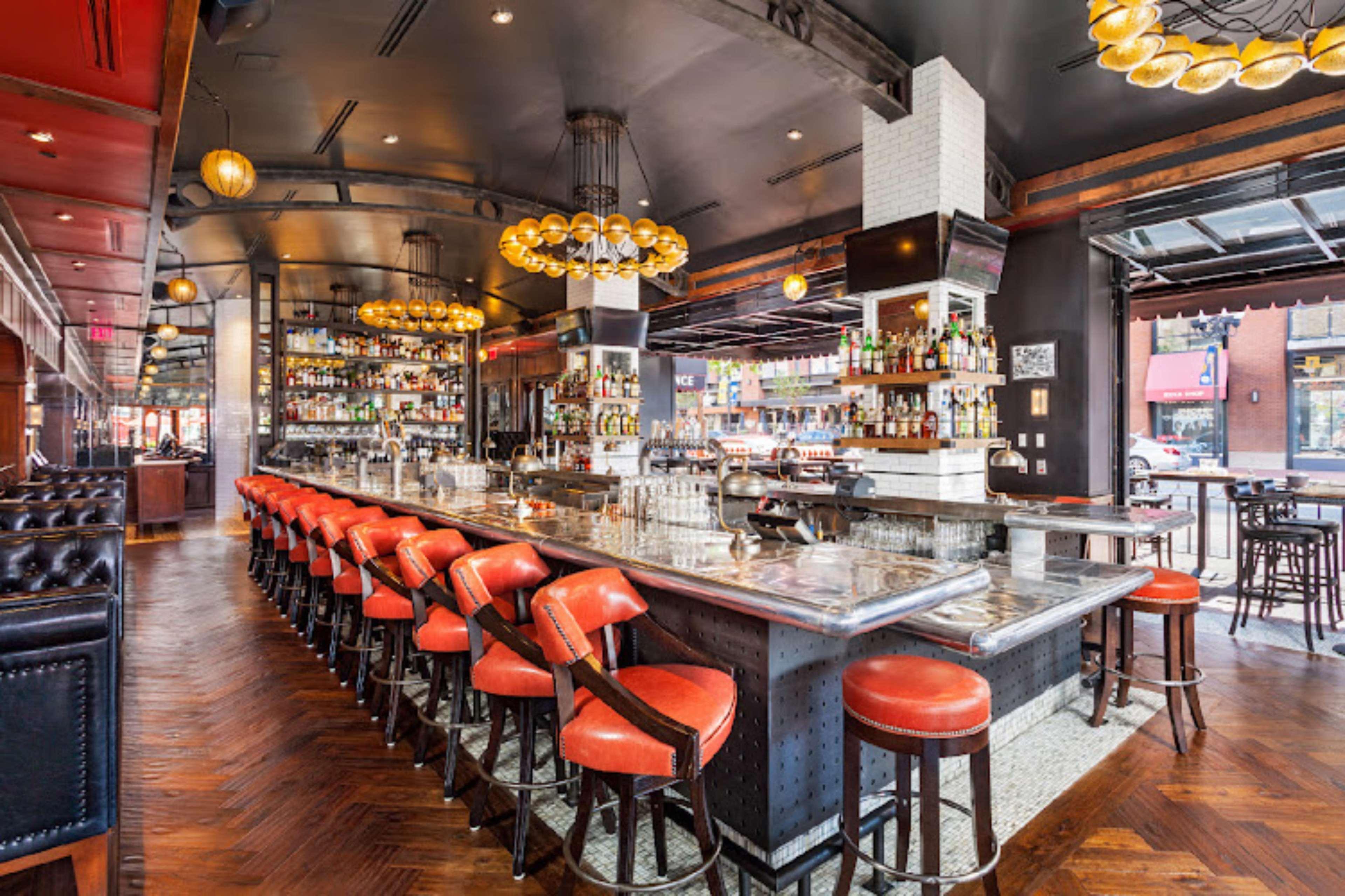Stay in style at Hilton San Diego Gaslamp Quarter