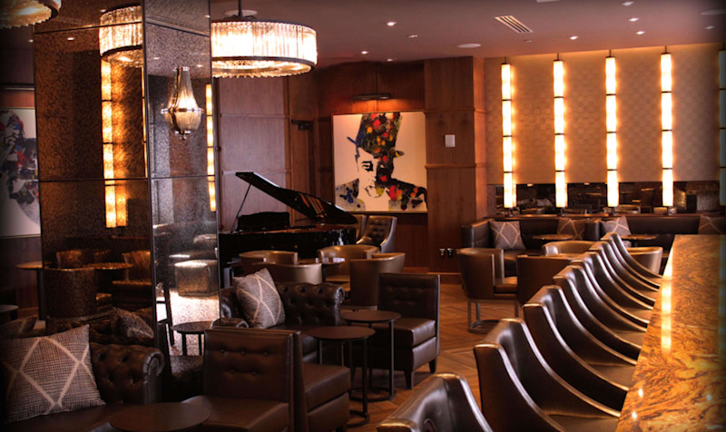 Stay in style at Hilton New Orleans Riverside