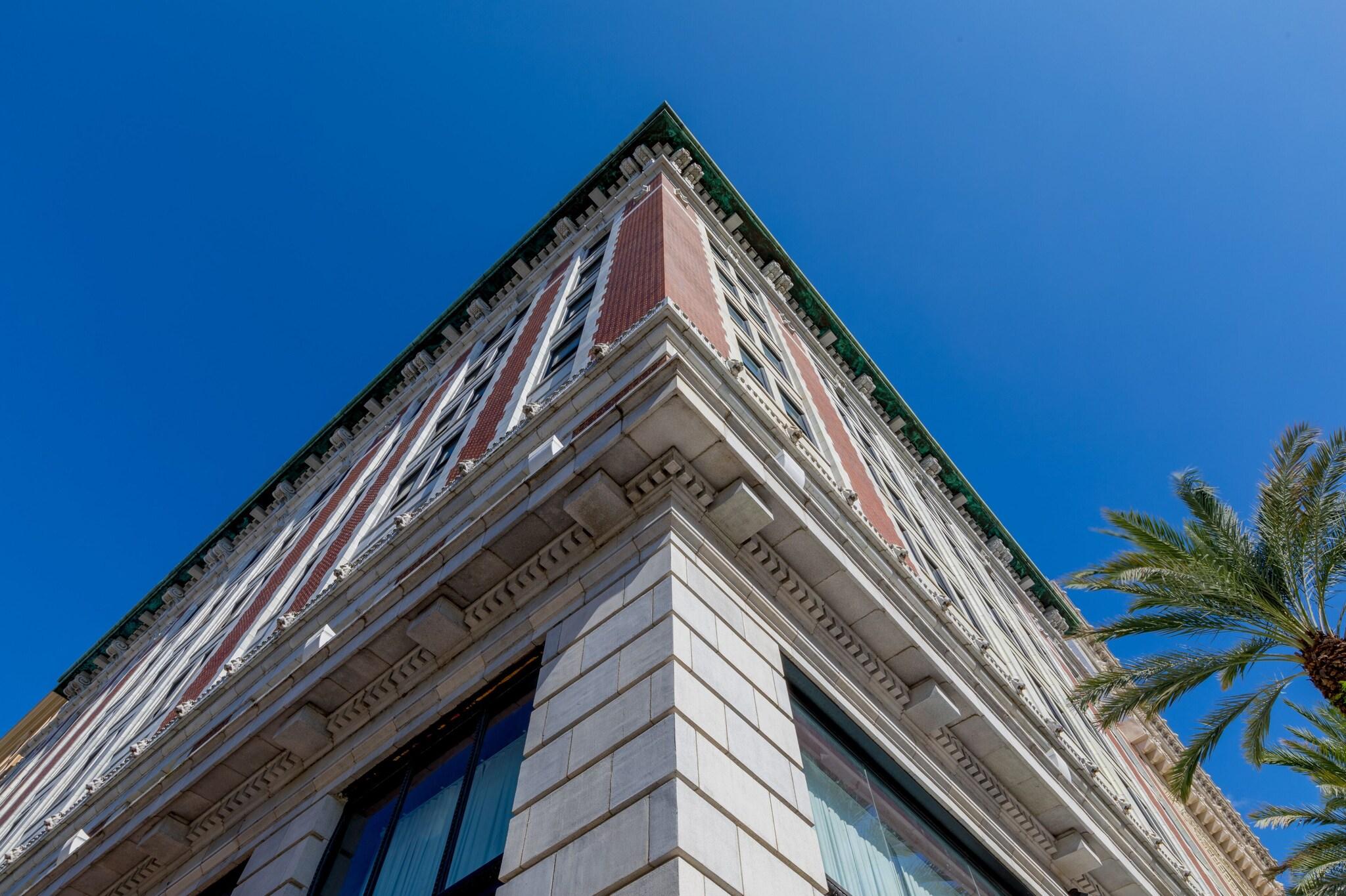 Stay in style at The Saint Hotel, Autograph Collection