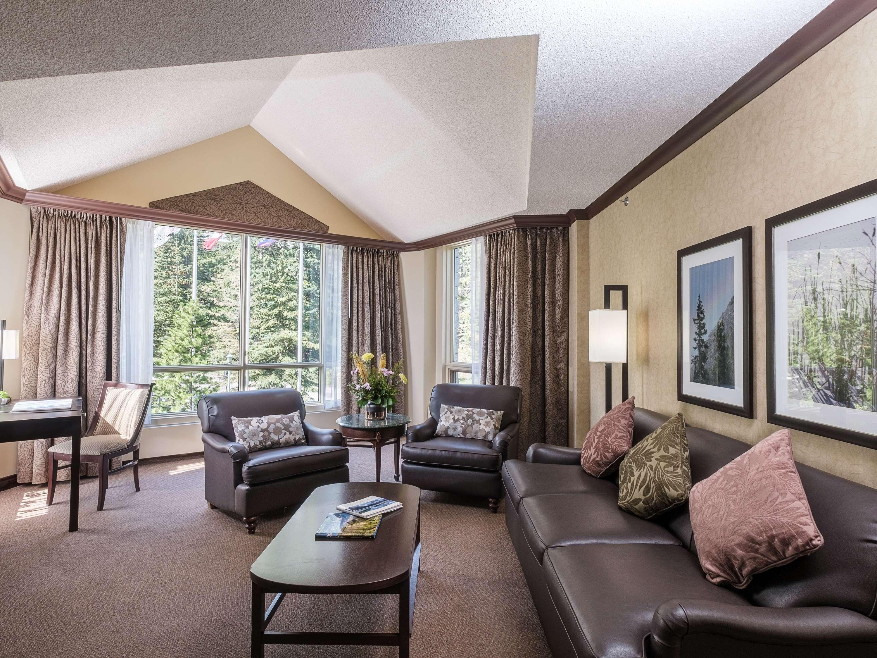 Stay in style at Rimrock Resort