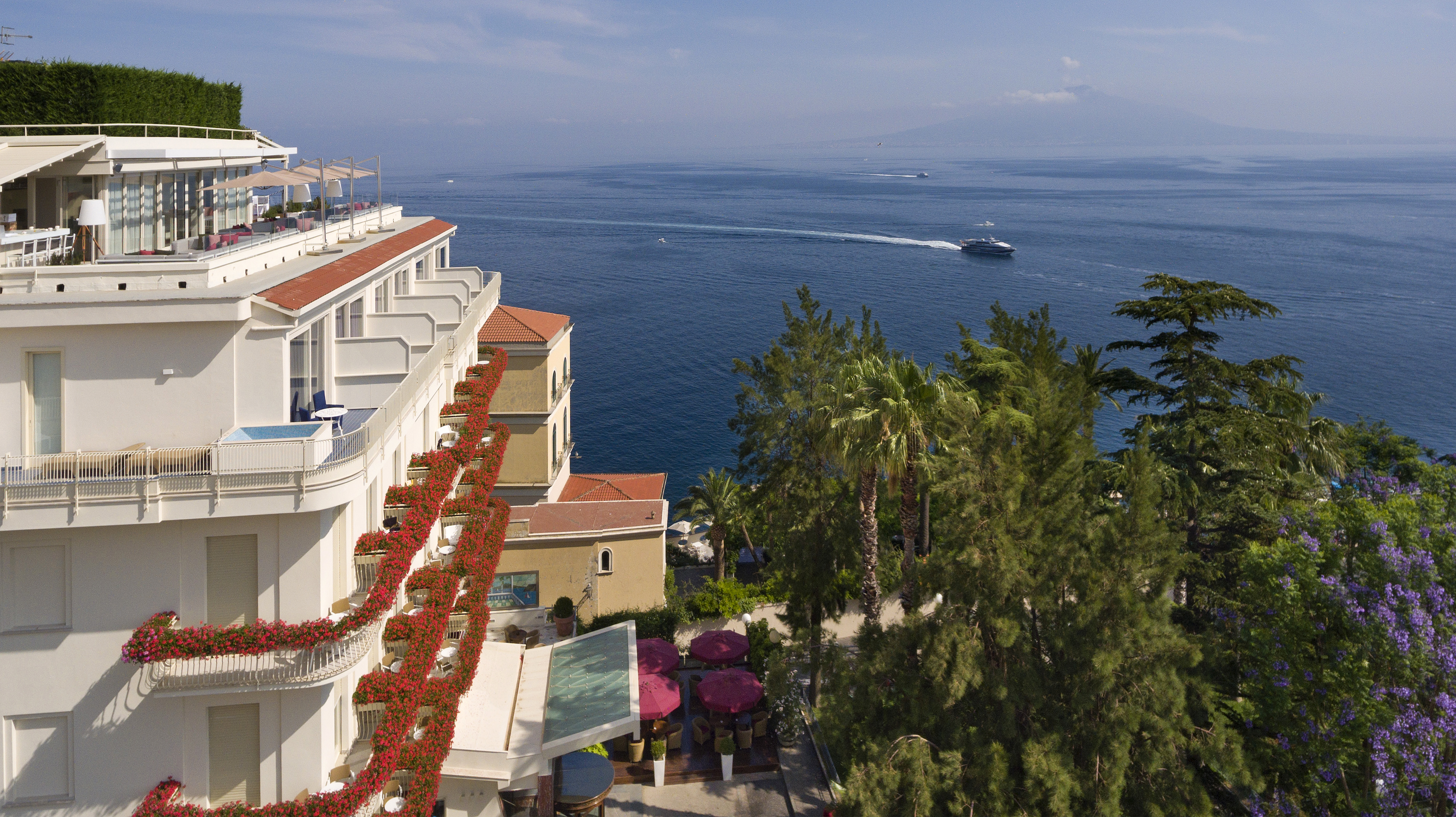Stay in style at Grand Hotel Continental Sorrento