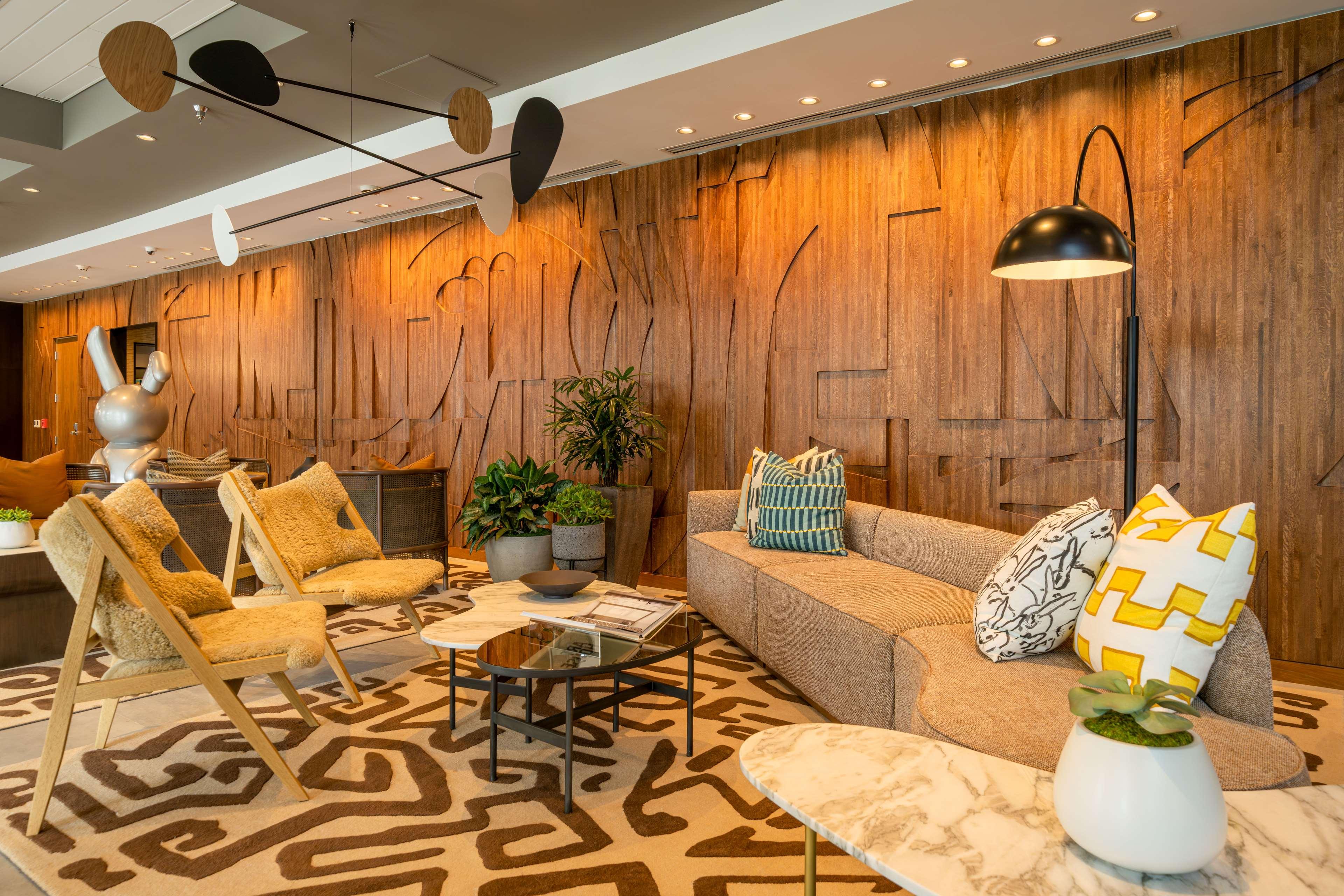 Stay in style at Hilton San Diego Gaslamp Quarter