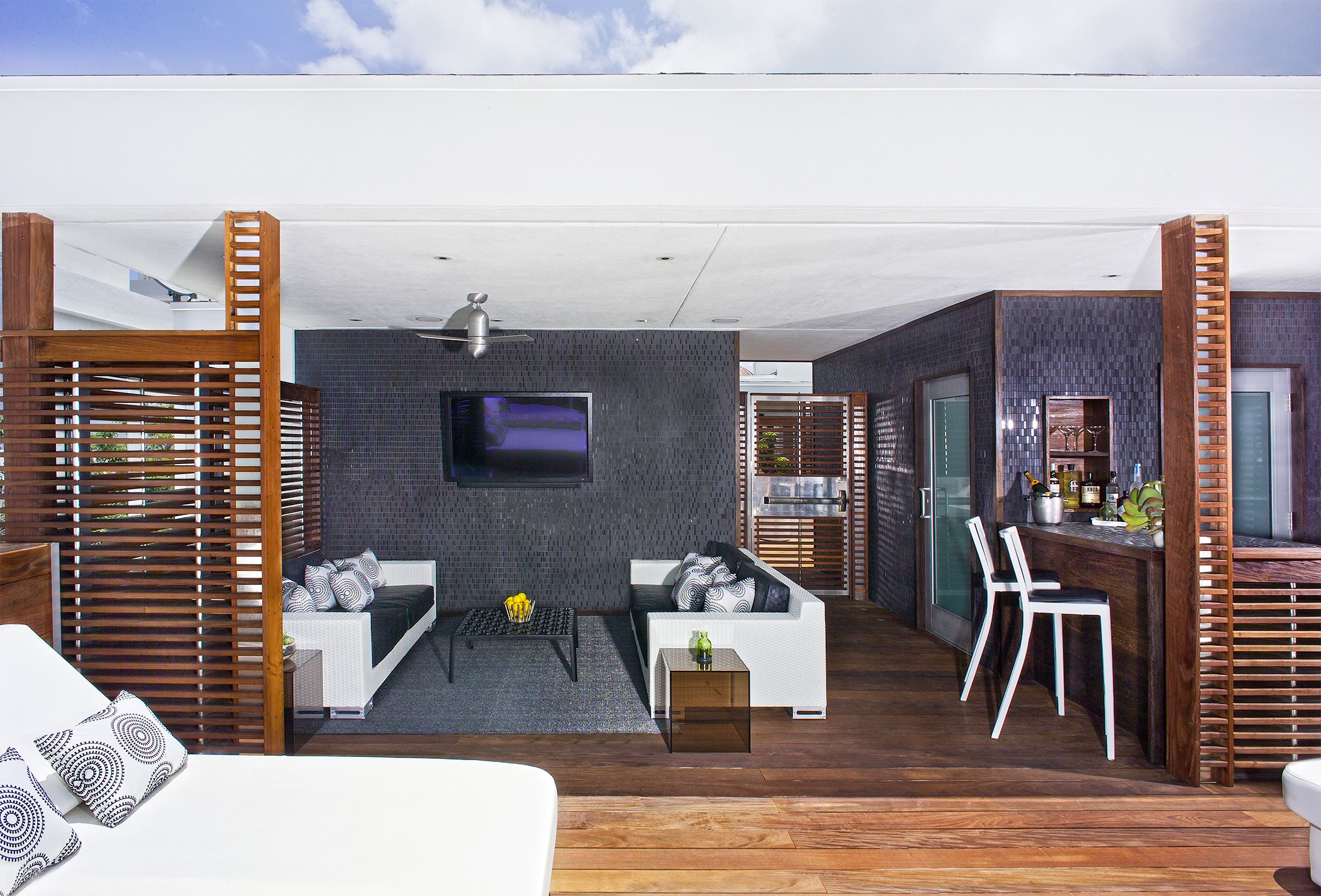 Stay in style at Dream South Beach Miami