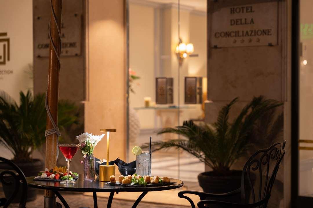Stay in style at Hotel della Conciliazione