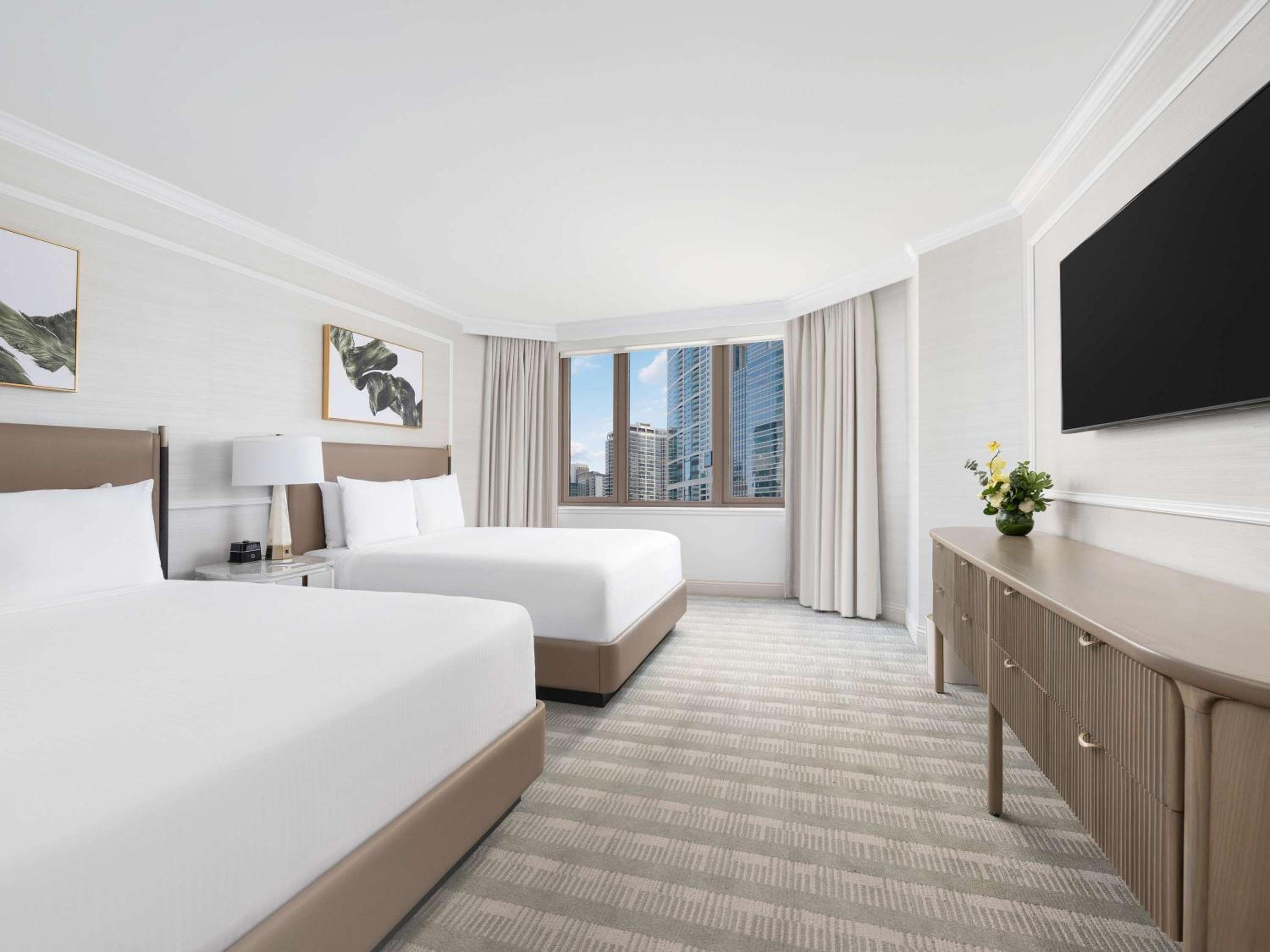 Stay in style at Fairmont Chicago - Millennium Park