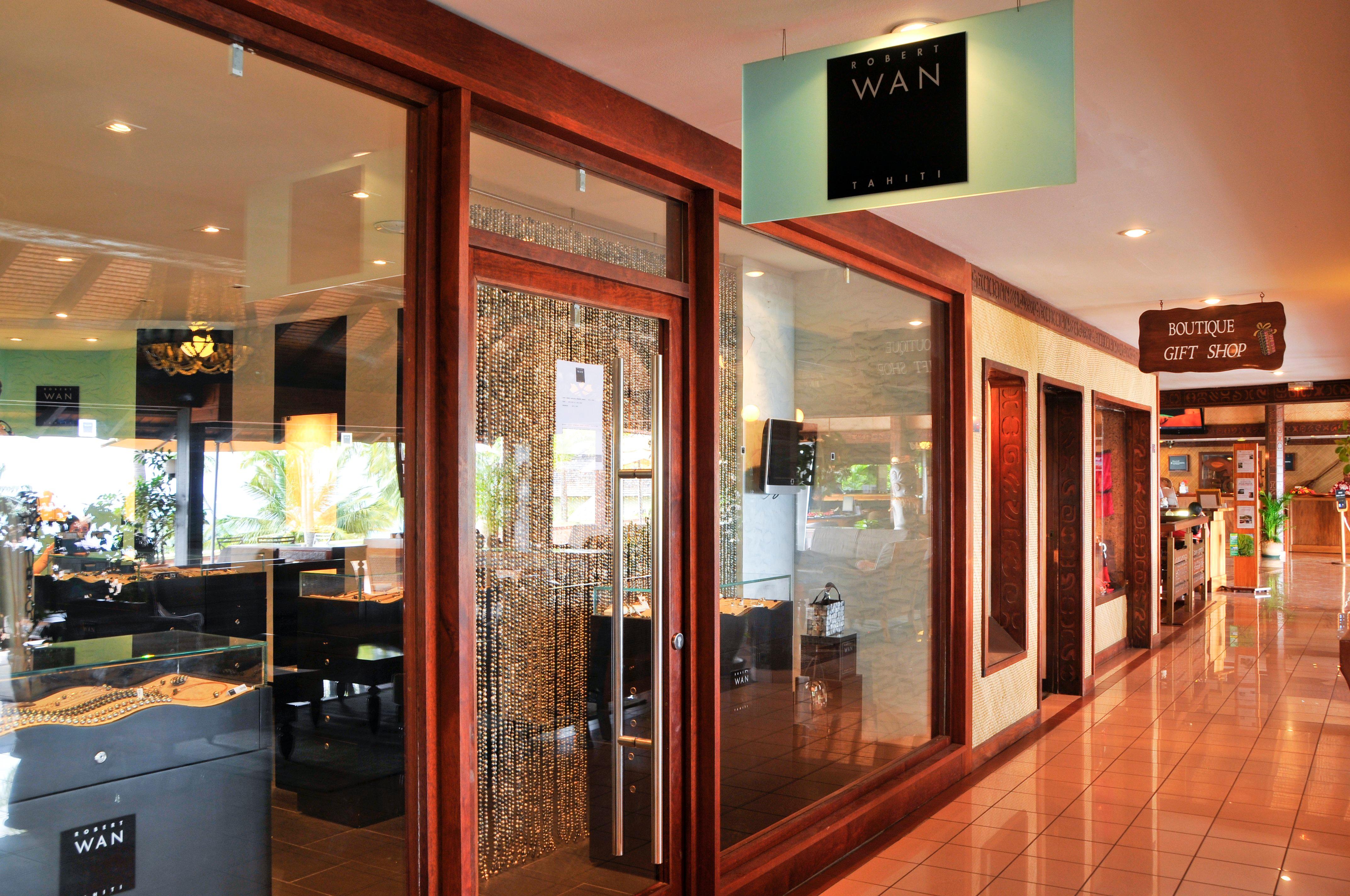 Stay in style at InterContinental Resort Tahiti