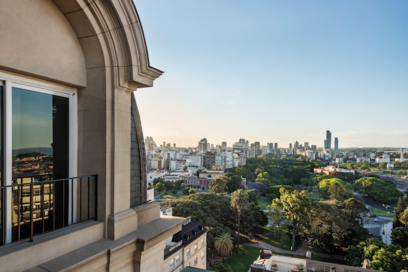 Stay in style at Alvear Palace