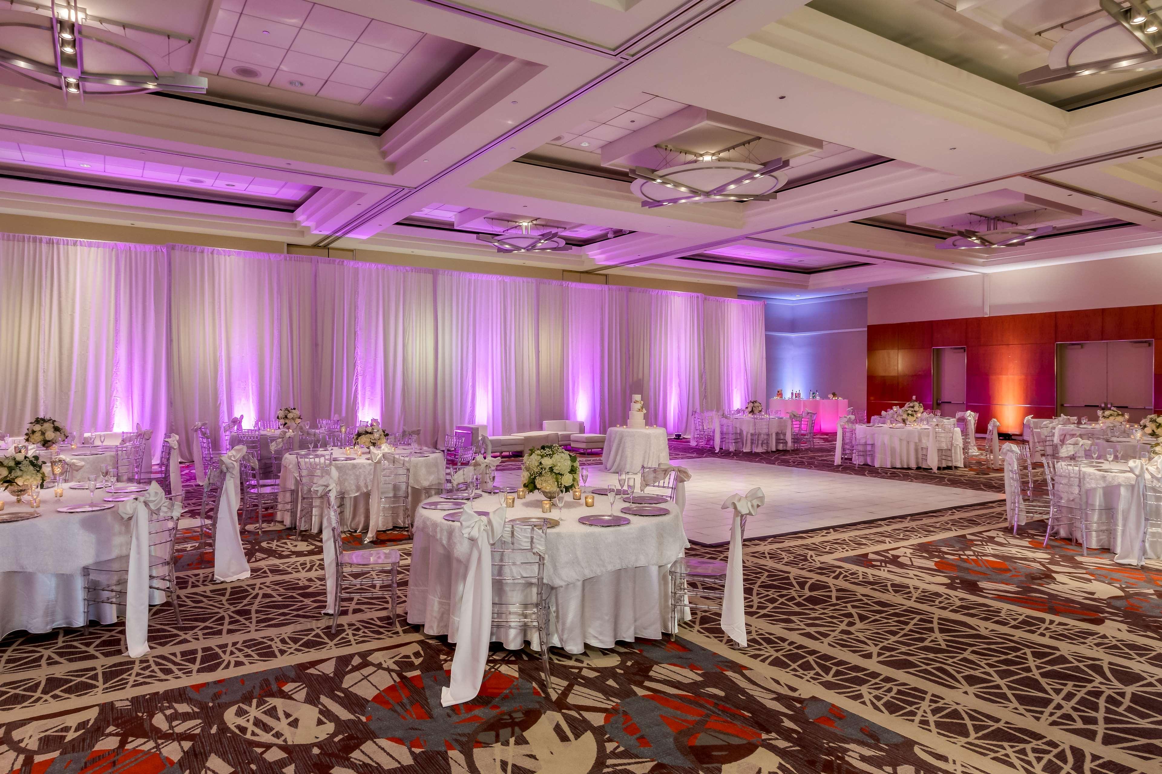 Stay in style at Embassy Suites by Hilton Chicago Downtown Magnificent Mile