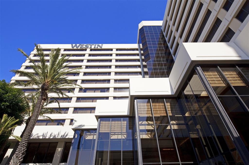Stay in style at The Westin Los Angeles Airport