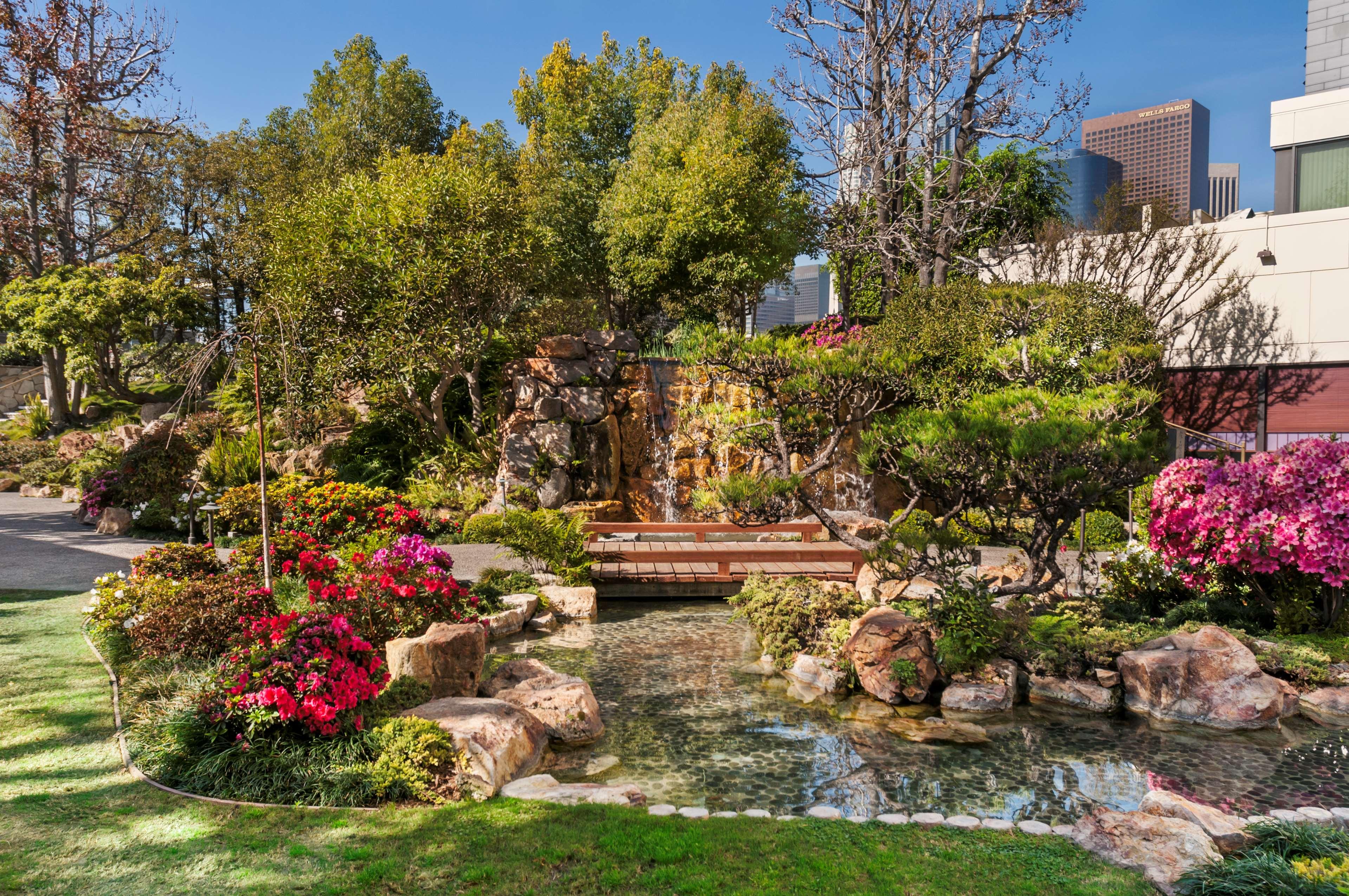 Stay in style at DoubleTree by Hilton Hotel Los Angeles Downtown