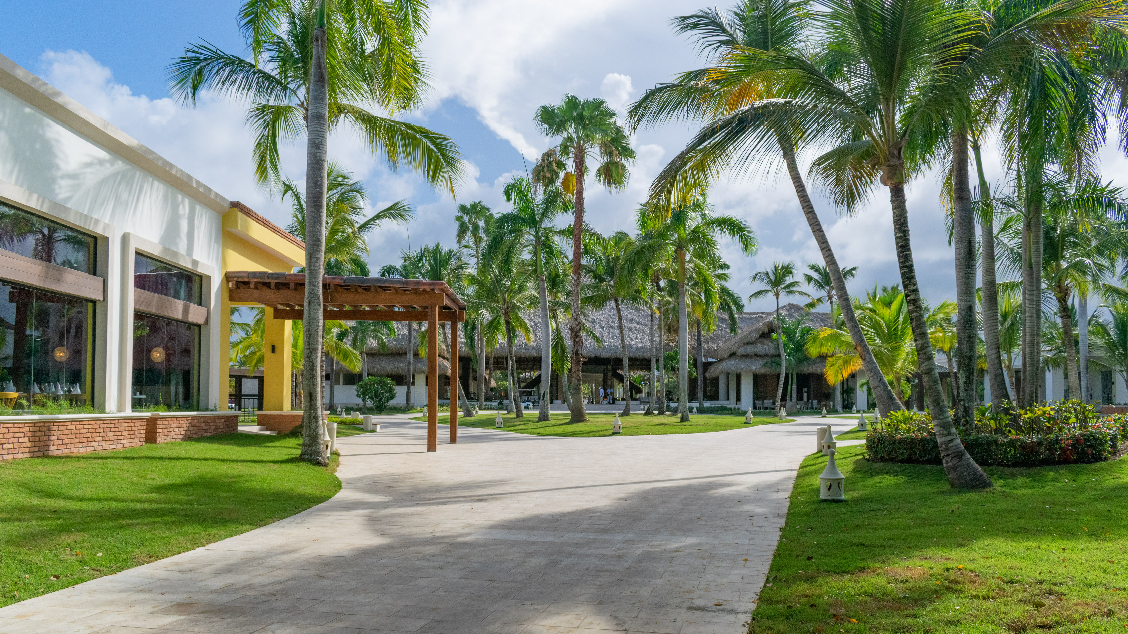 Stay in style at Tropical Deluxe Princess
