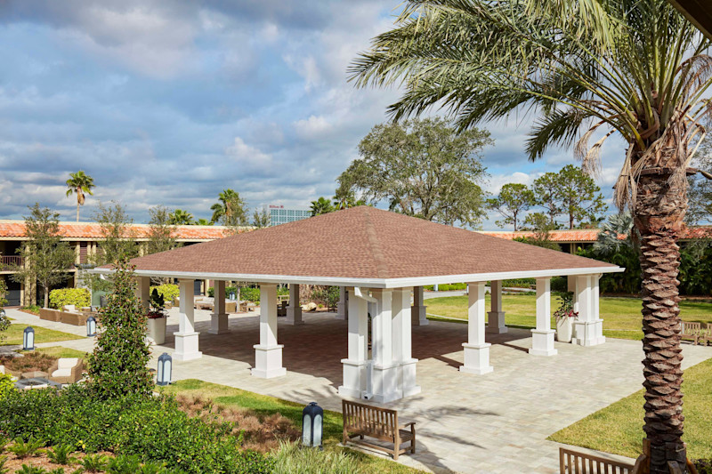 Stay in style at DoubleTree by Hilton Hotel Orlando at SeaWorld