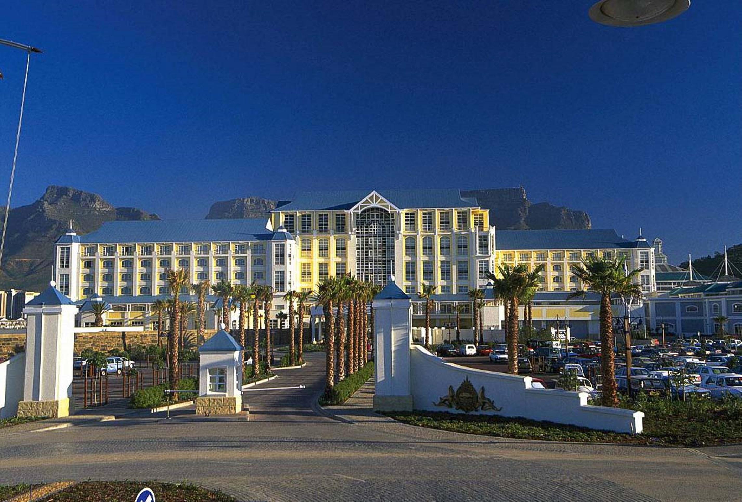 Stay in style at InterContinental Table Bay Cape Town