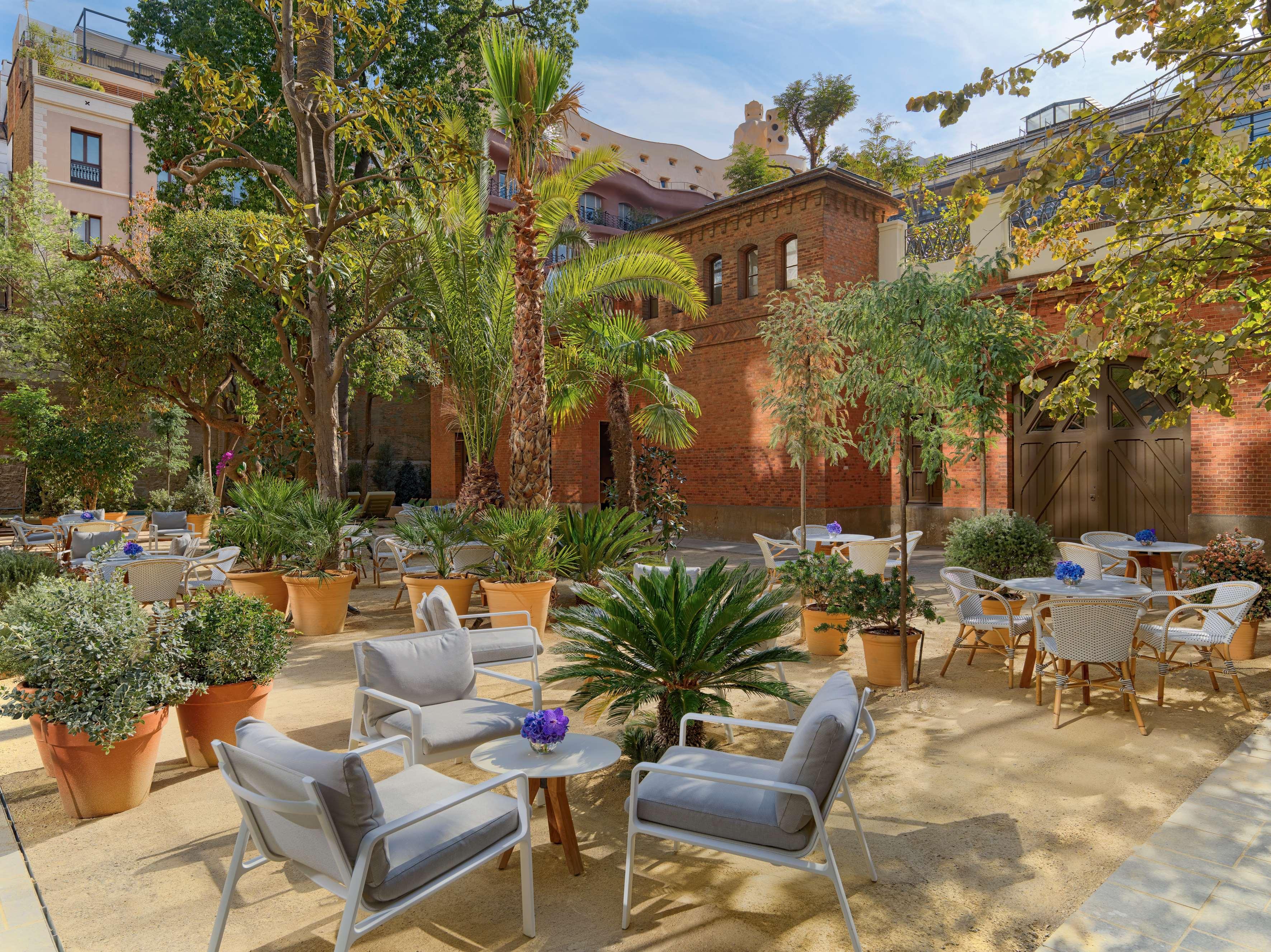 Stay in style at H10 Casa Mimosa