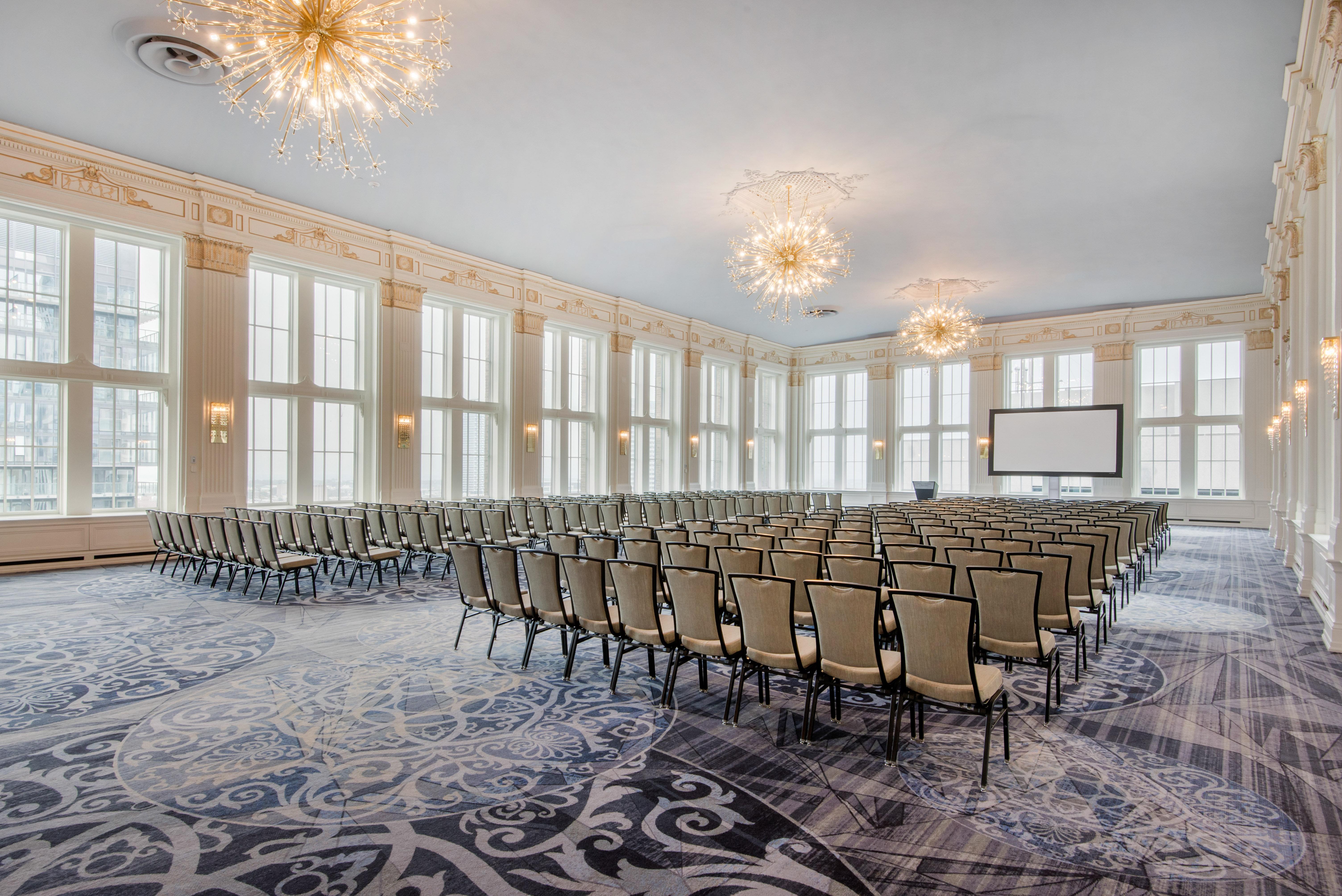 Stay in style at The Omni King Edward Hotel