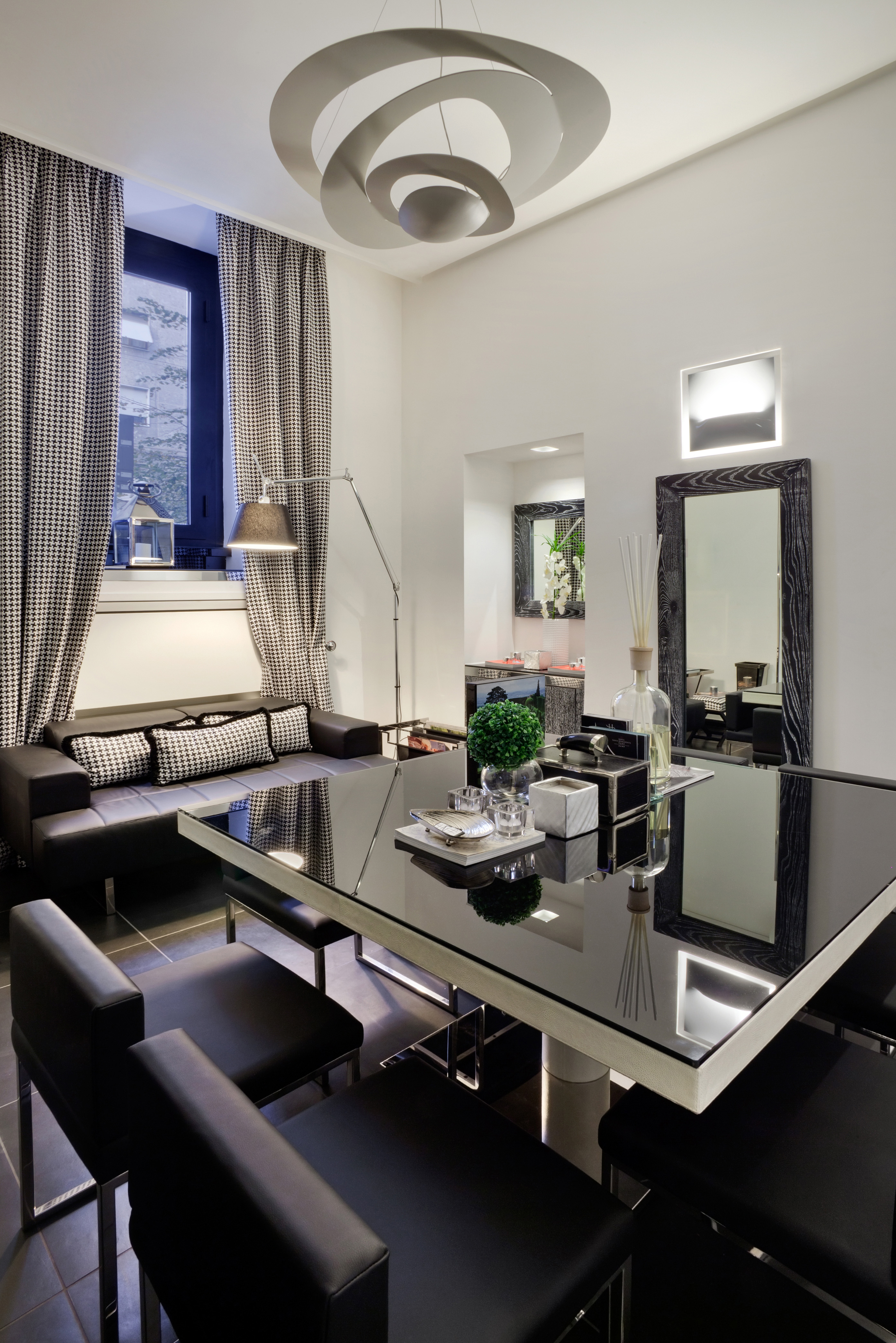 Stay in style at Hotel Napoleon Milano