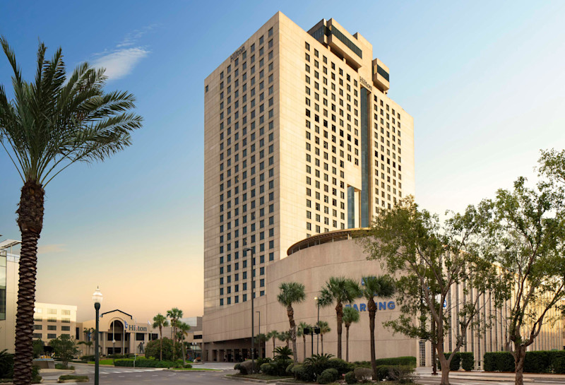 Stay in style at Hilton New Orleans Riverside