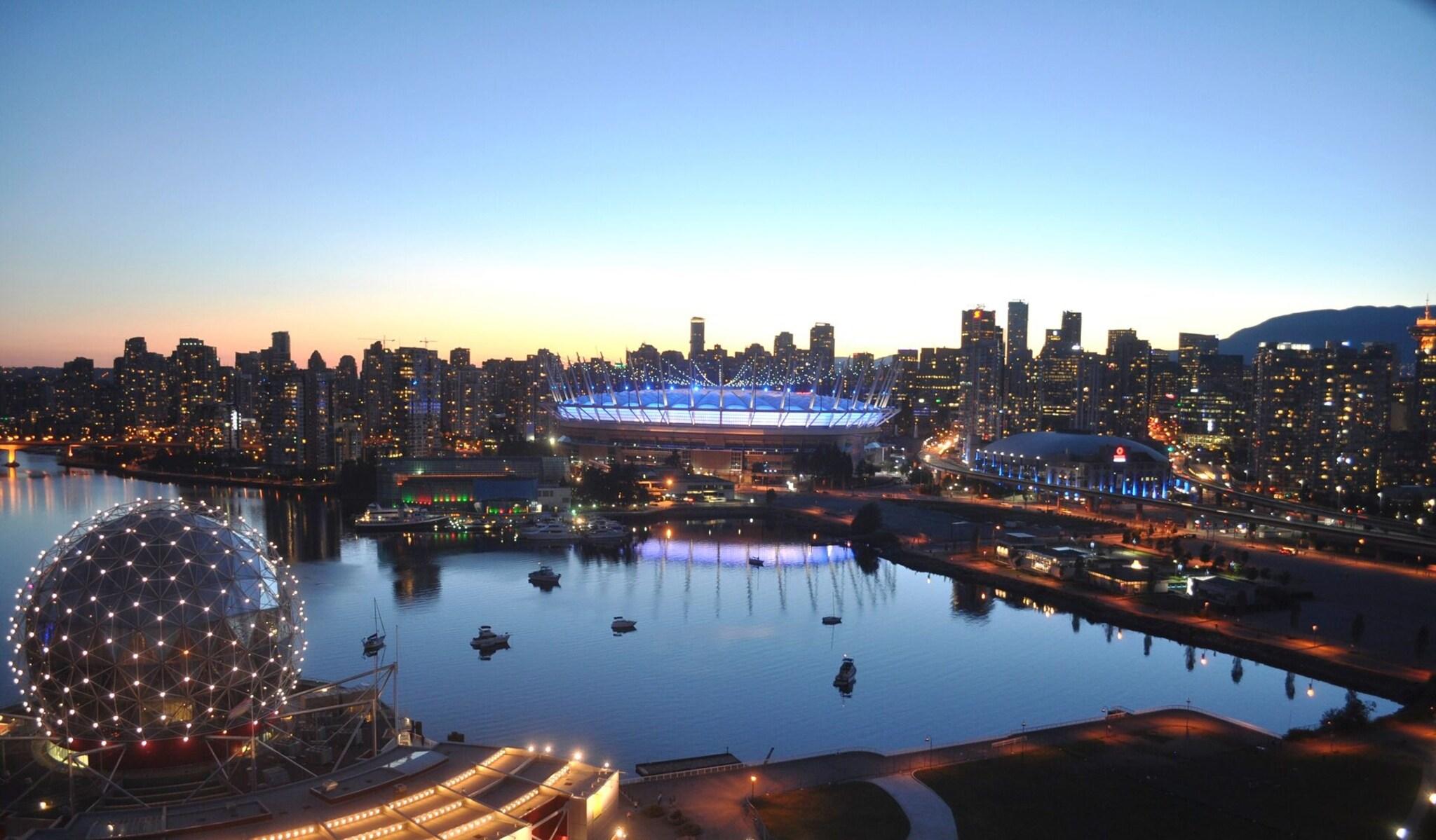 Stay in style at Delta Hotels Vancouver Downtown Suites