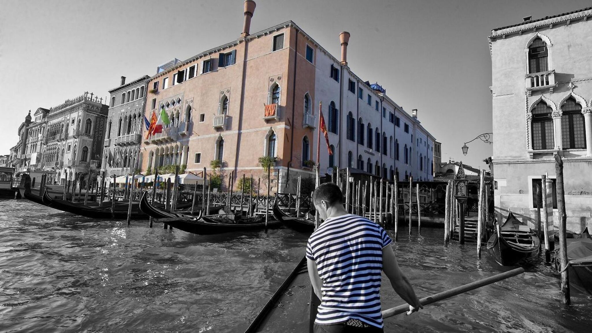 Stay in style at Ca' Sagredo Hotel