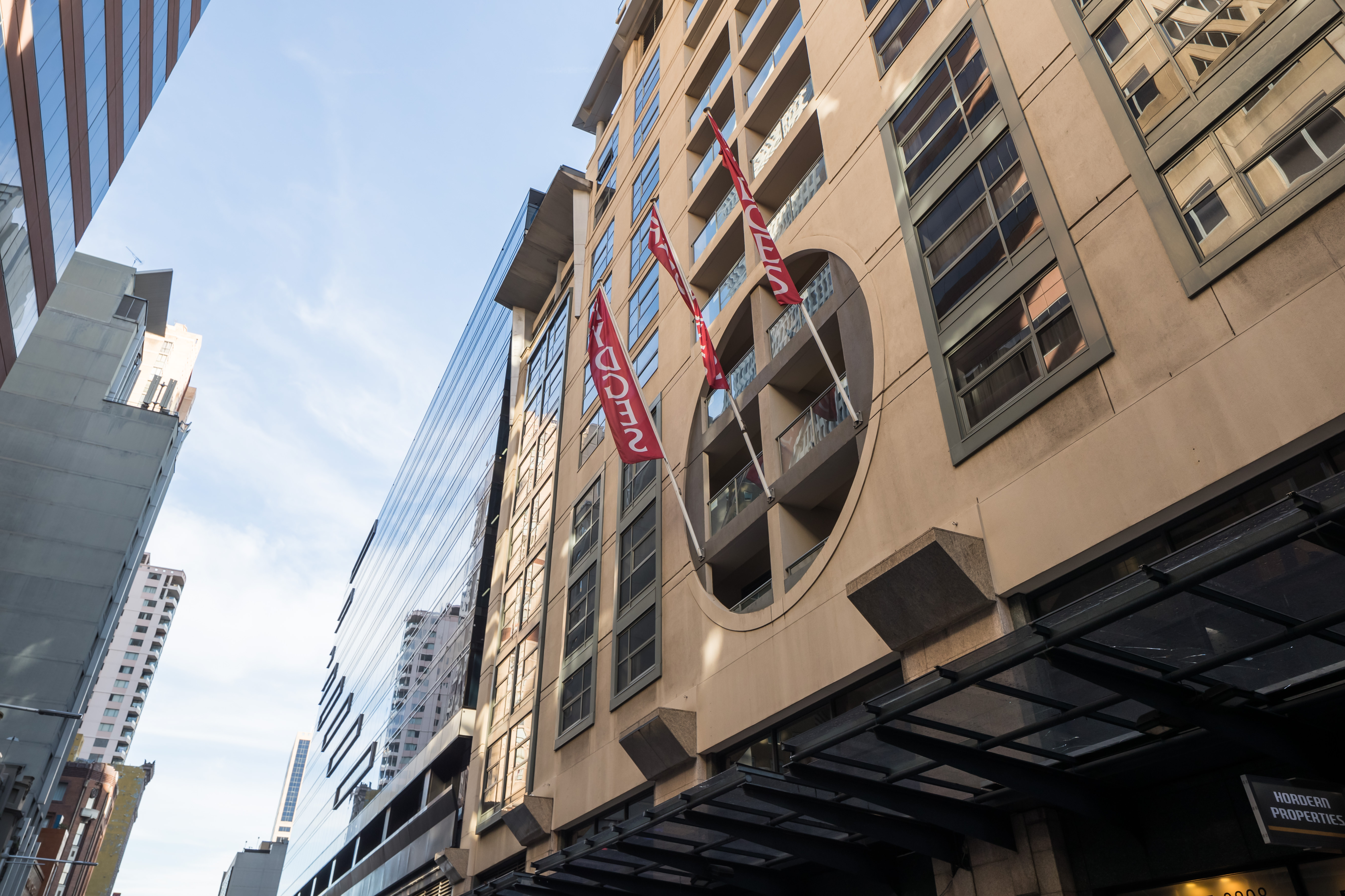 Stay in style at Rydges World Square