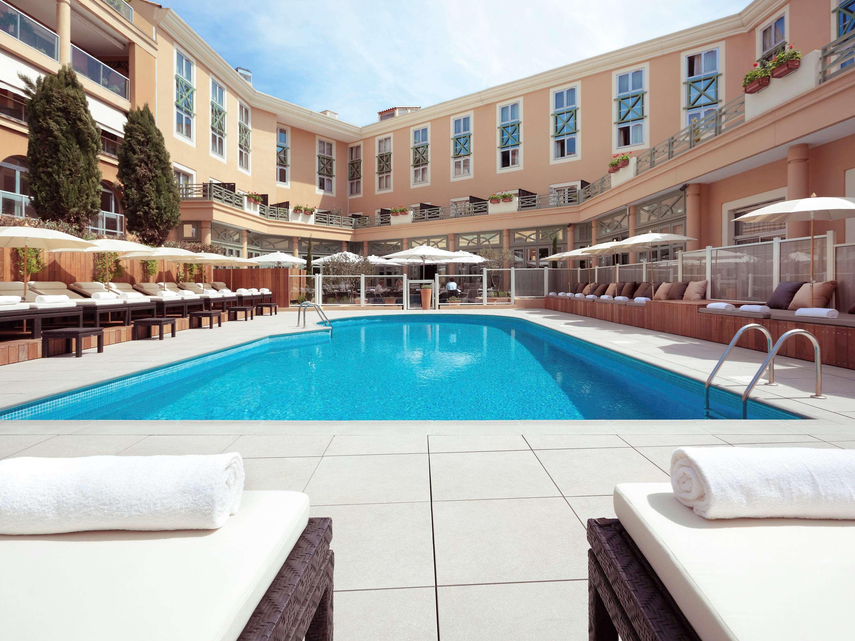 Stay in style at Grand Hôtel Roi René Aix-en-Provence CTR – MGallery