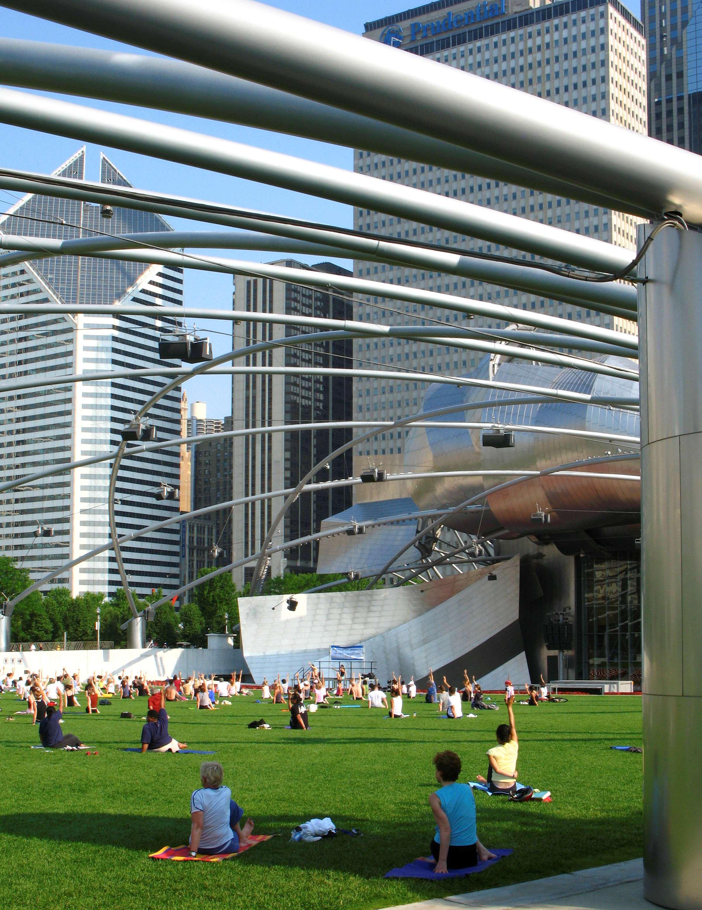 Stay in style at Hyatt Regency Chicago