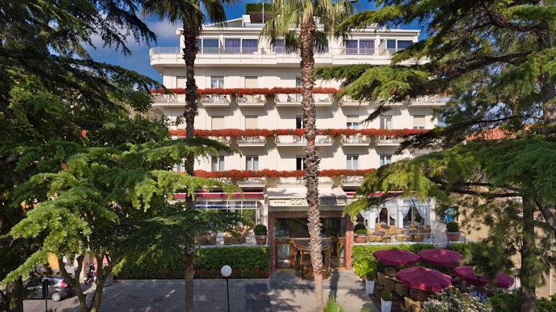 Stay in style at Grand Hotel Continental Sorrento