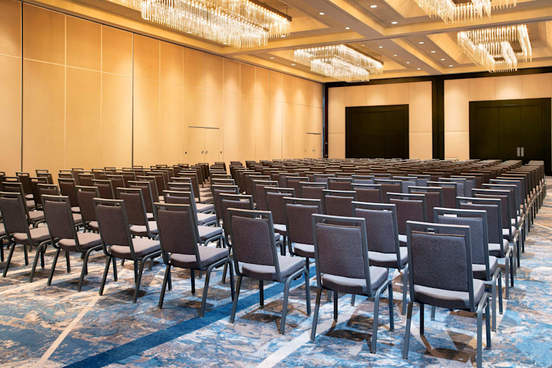 Stay in style at Hilton Tampa Downtown