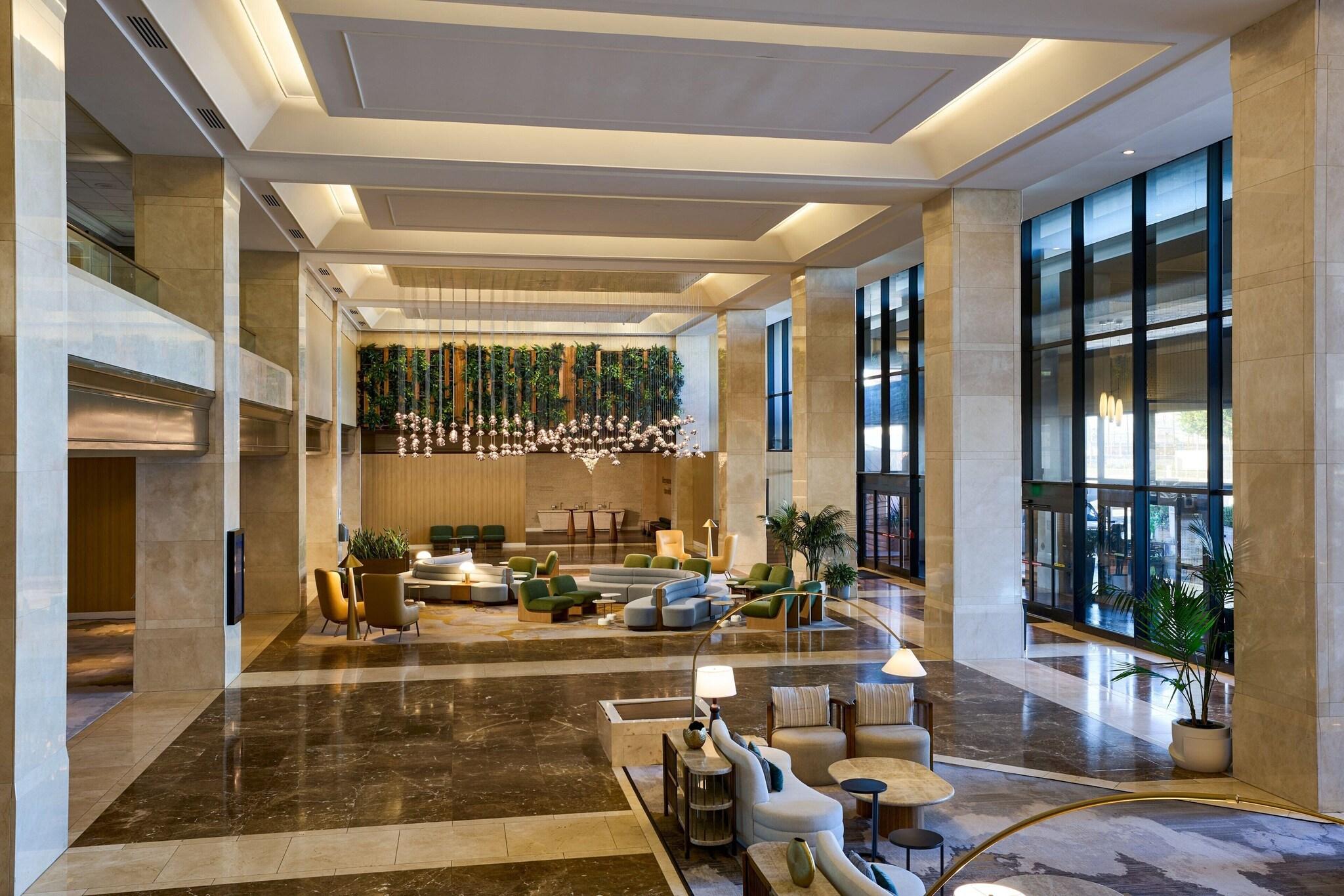 Stay in style at The Westin Los Angeles Airport