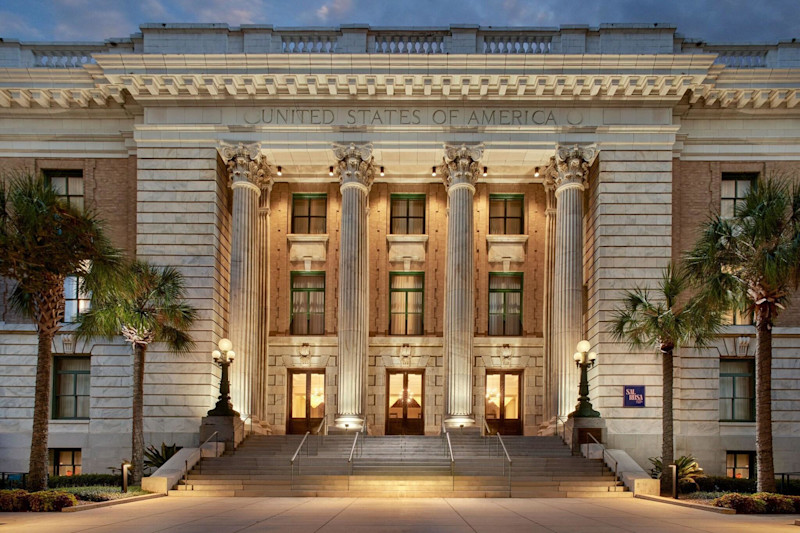 Stay in style at Le Méridien Tampa