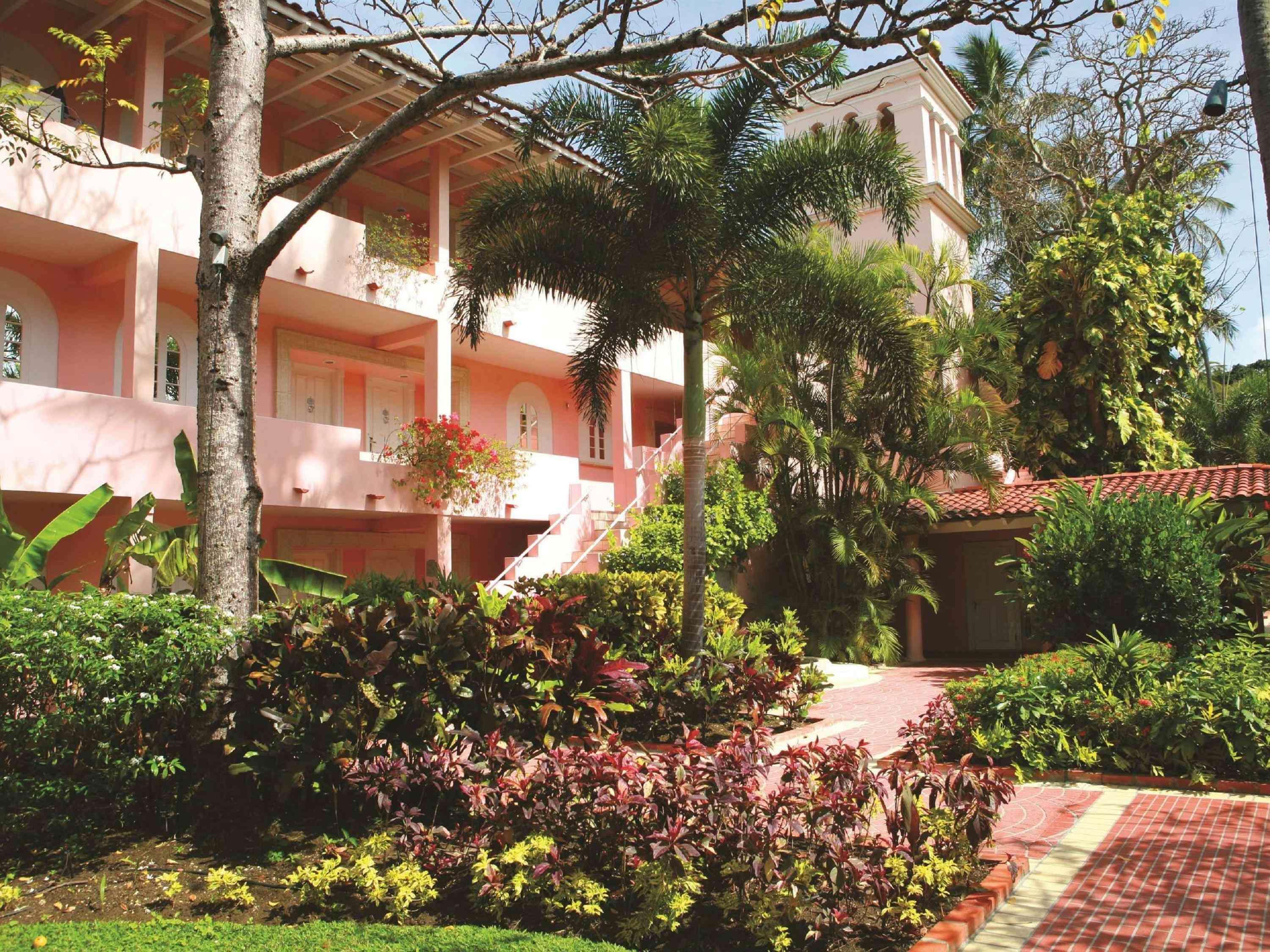 Stay in style at Fairmont Royal Pavilion