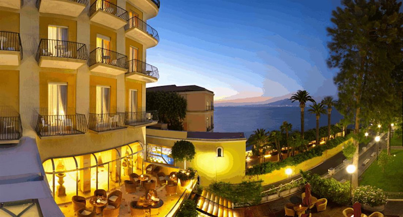 Stay in style at Grand Hotel Continental Sorrento