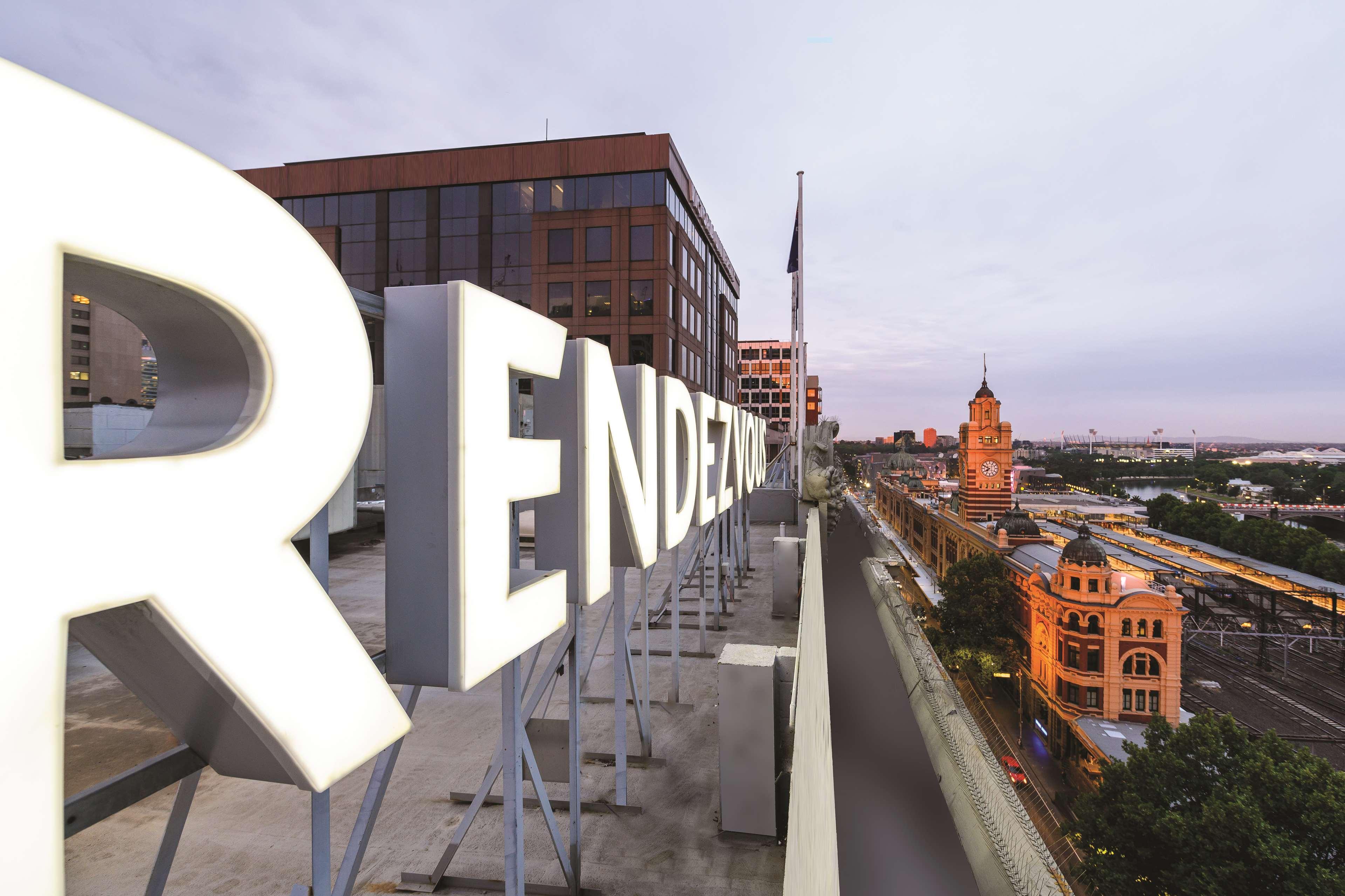 Stay in style at Rendezvous Hotel Melbourne