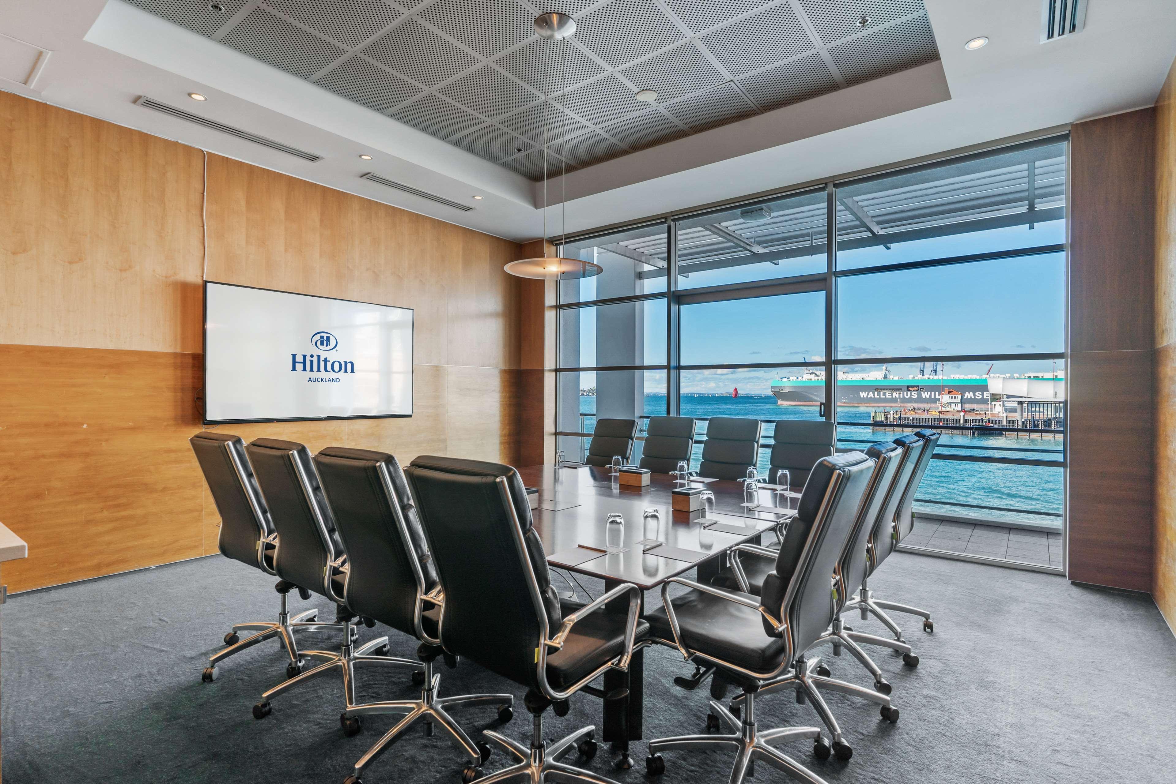 Stay in style at Hilton Auckland