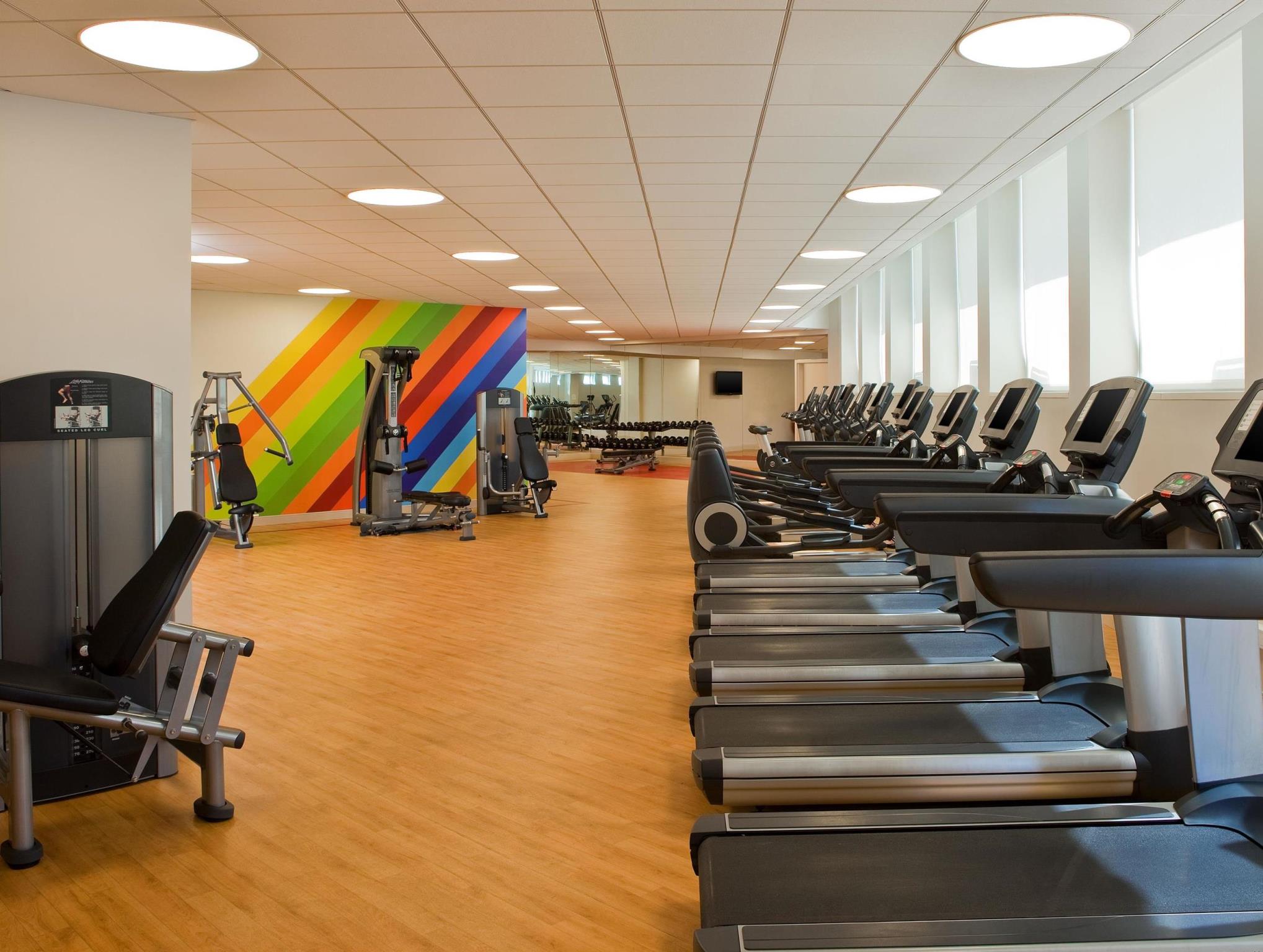 Stay in style at Sheraton New Orleans