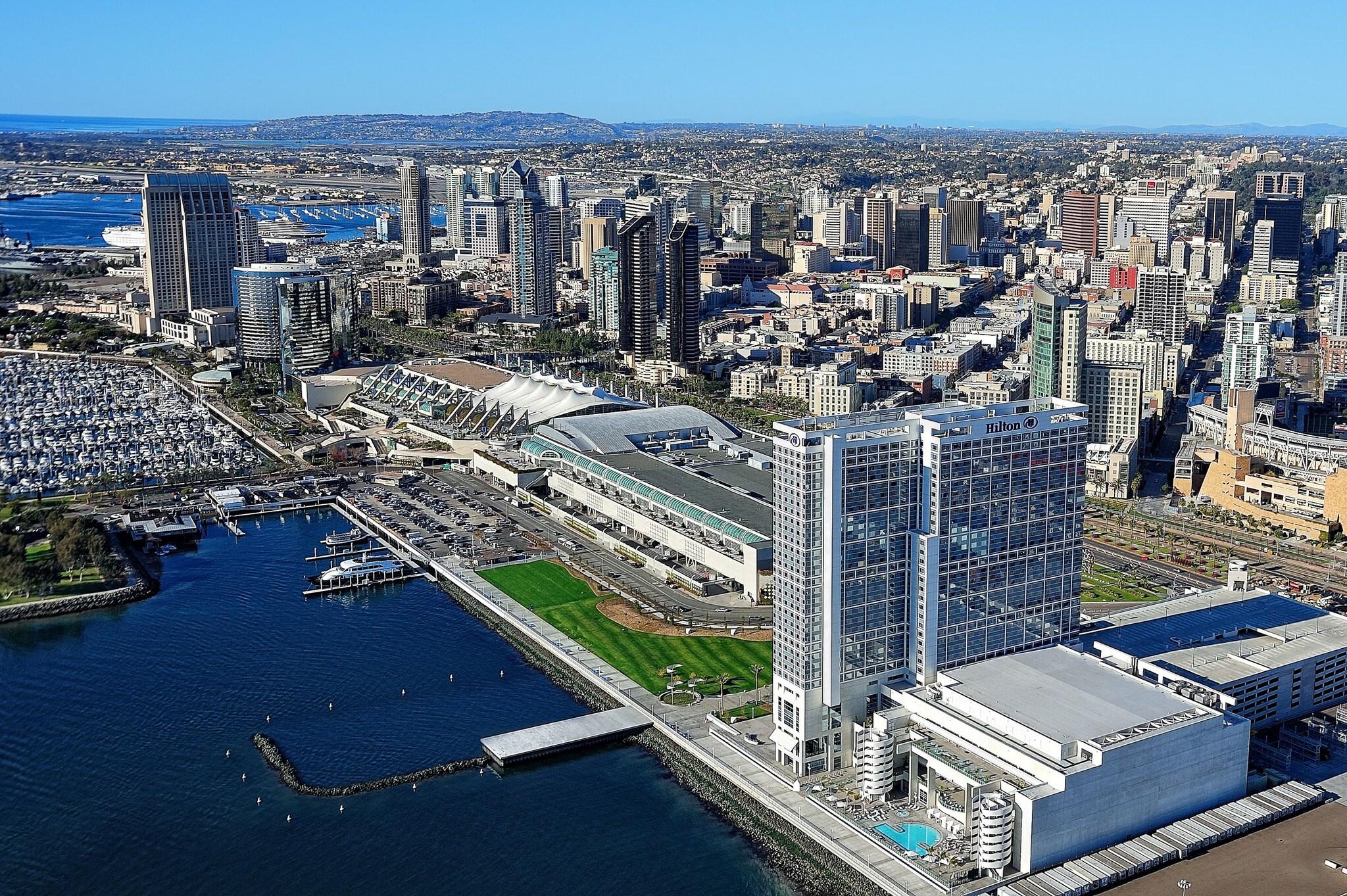 Stay in style at Hilton San Diego Bayfront