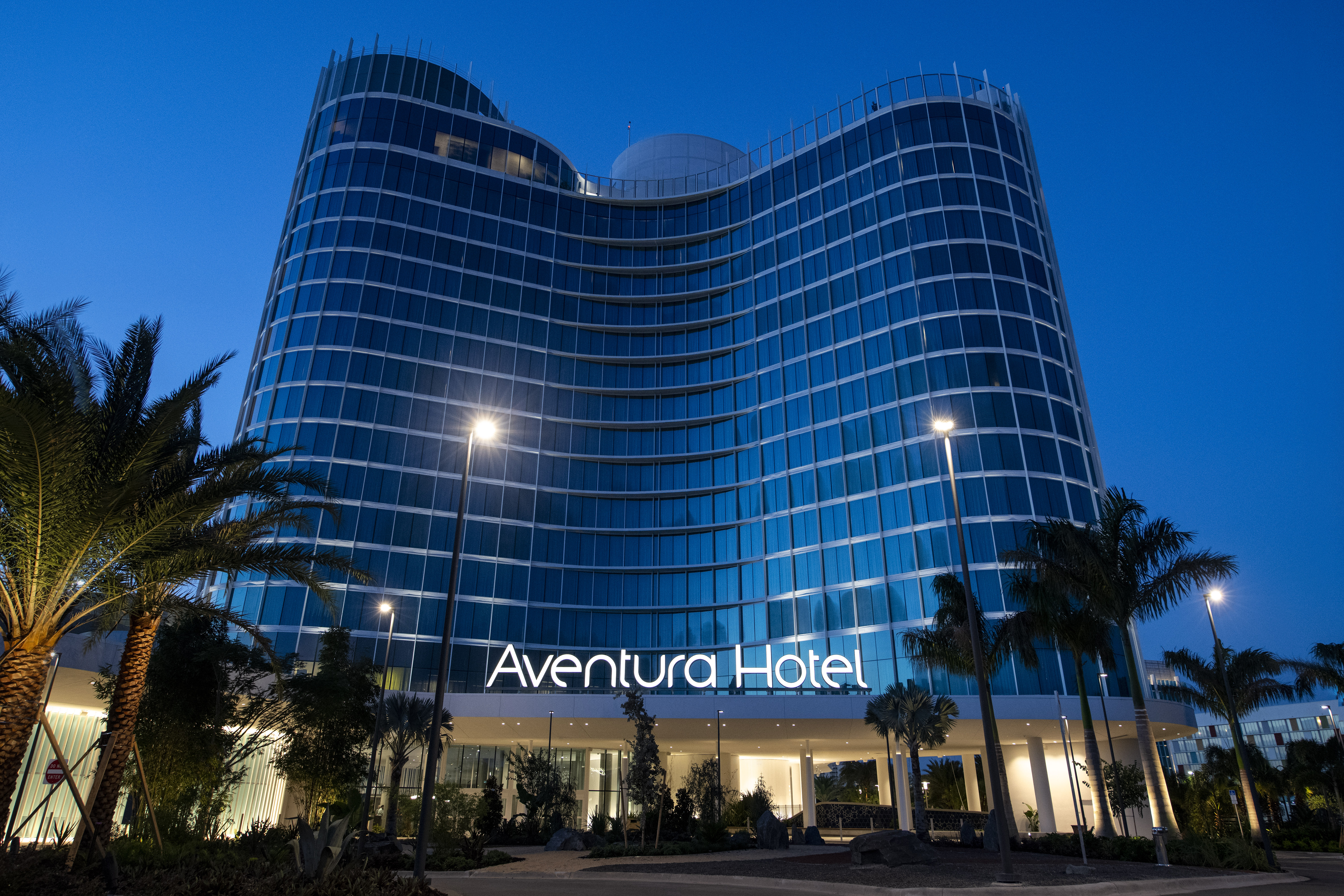 Stay in style at Universal Aventura Hotel