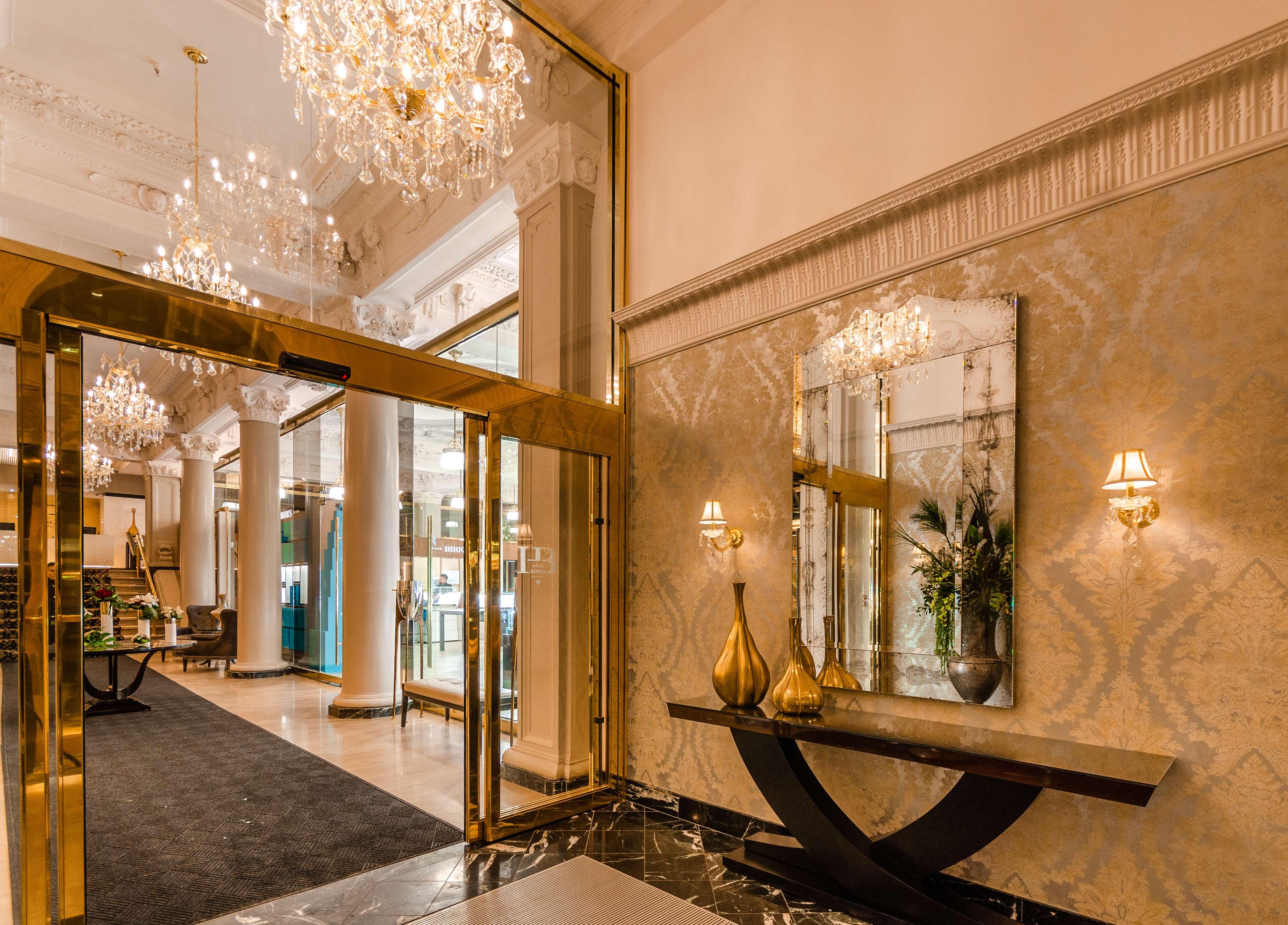 Stay in style at Hotel Birks Montreal