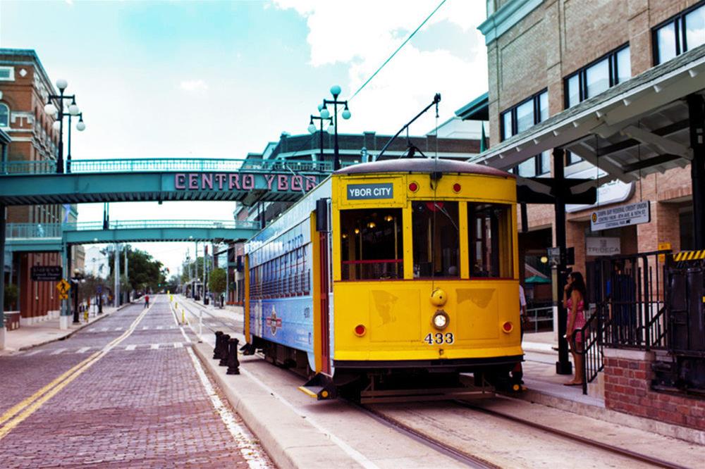 Stay in style at Epicurean Hotel