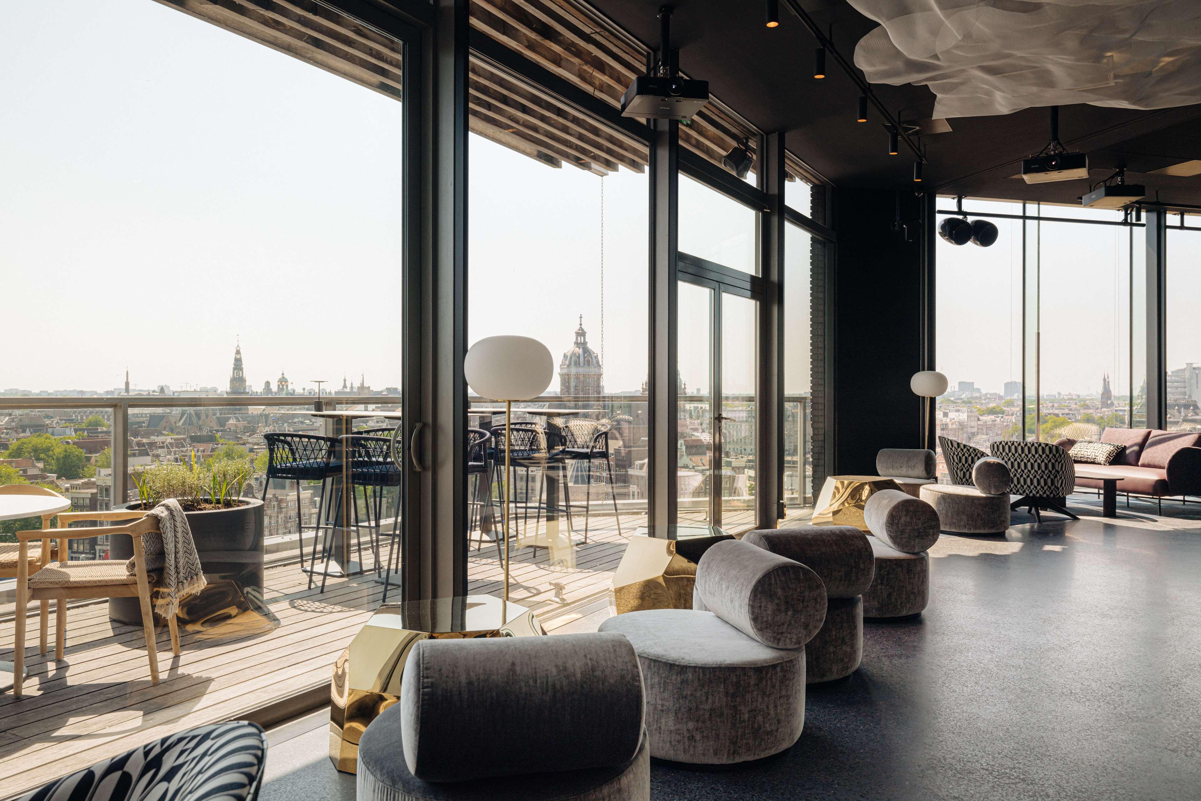 Stay in style at DoubleTree by Hilton Amsterdam Centraal Station