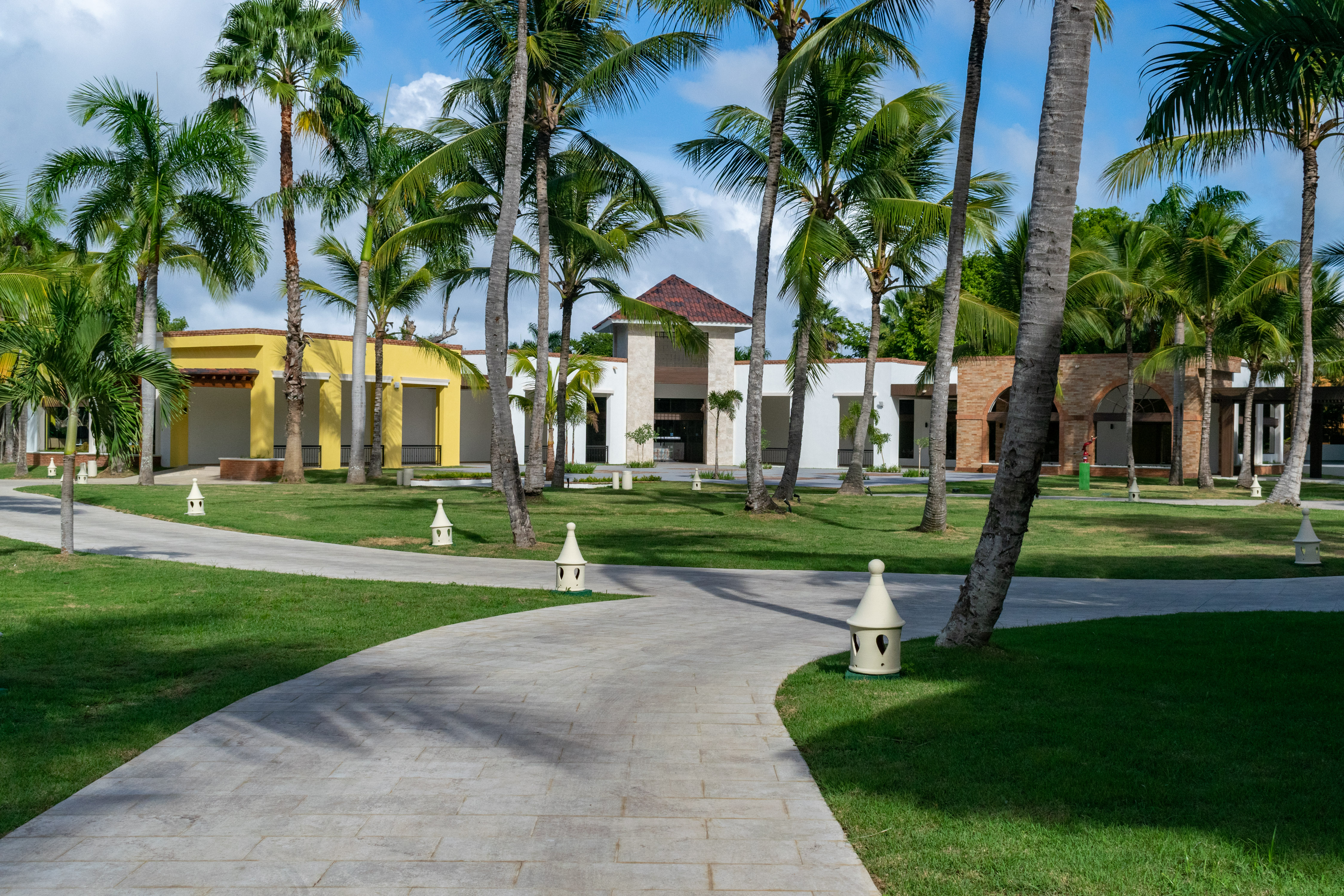 Stay in style at Tropical Deluxe Princess