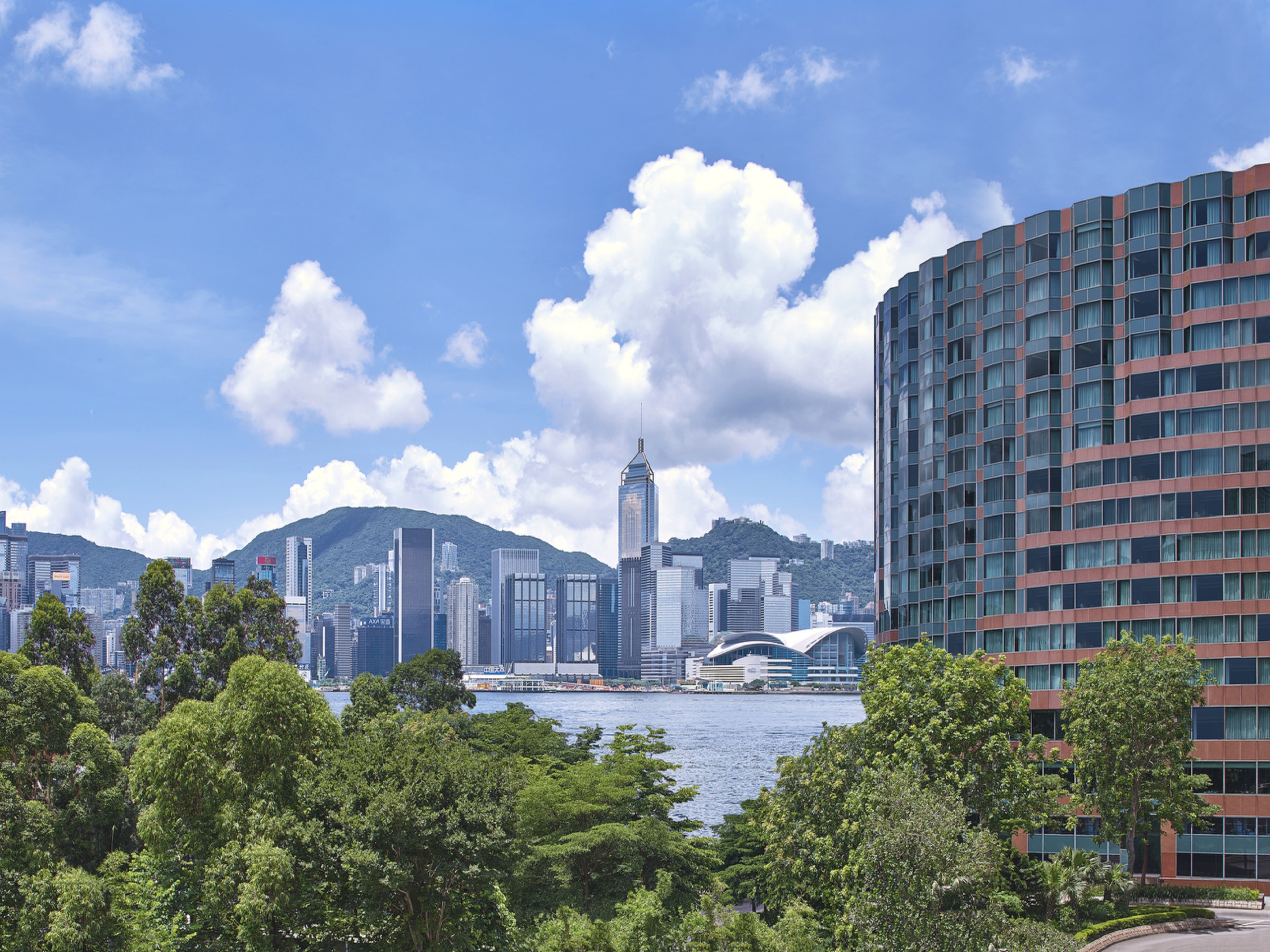 Stay in style at New World Millennium Hong Kong Hotel