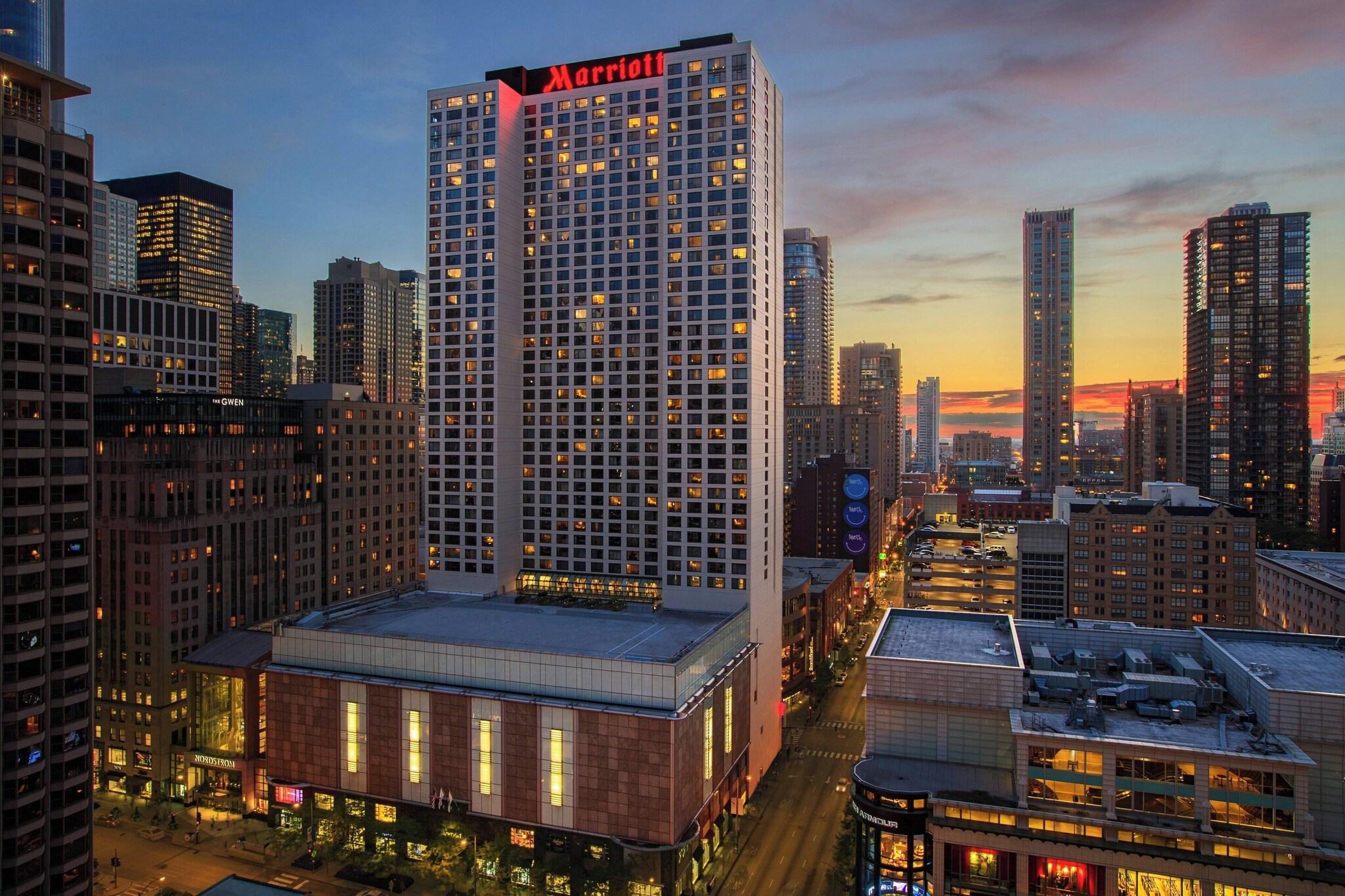 Stay in style at Chicago Marriott Downtown Magnificent Mile