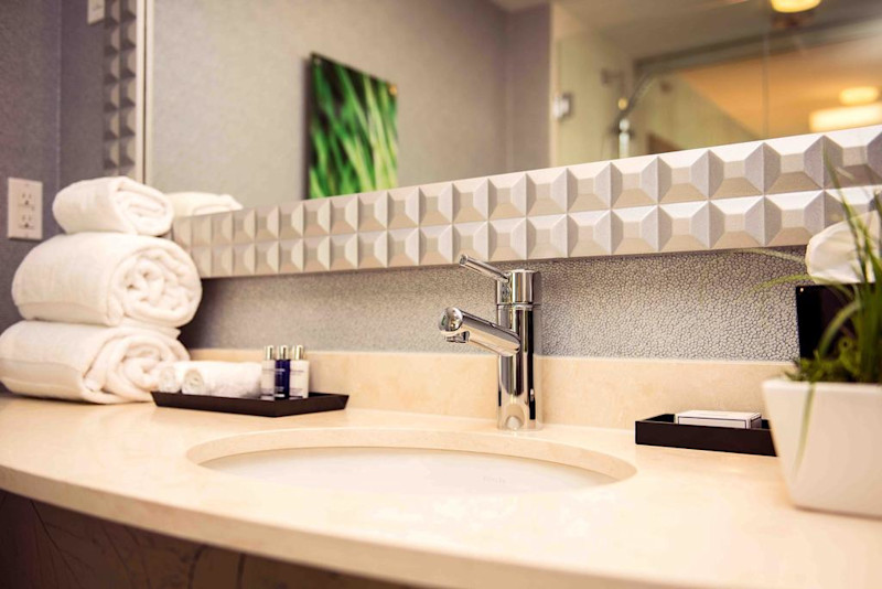 Stay in style at BLU Vancouver