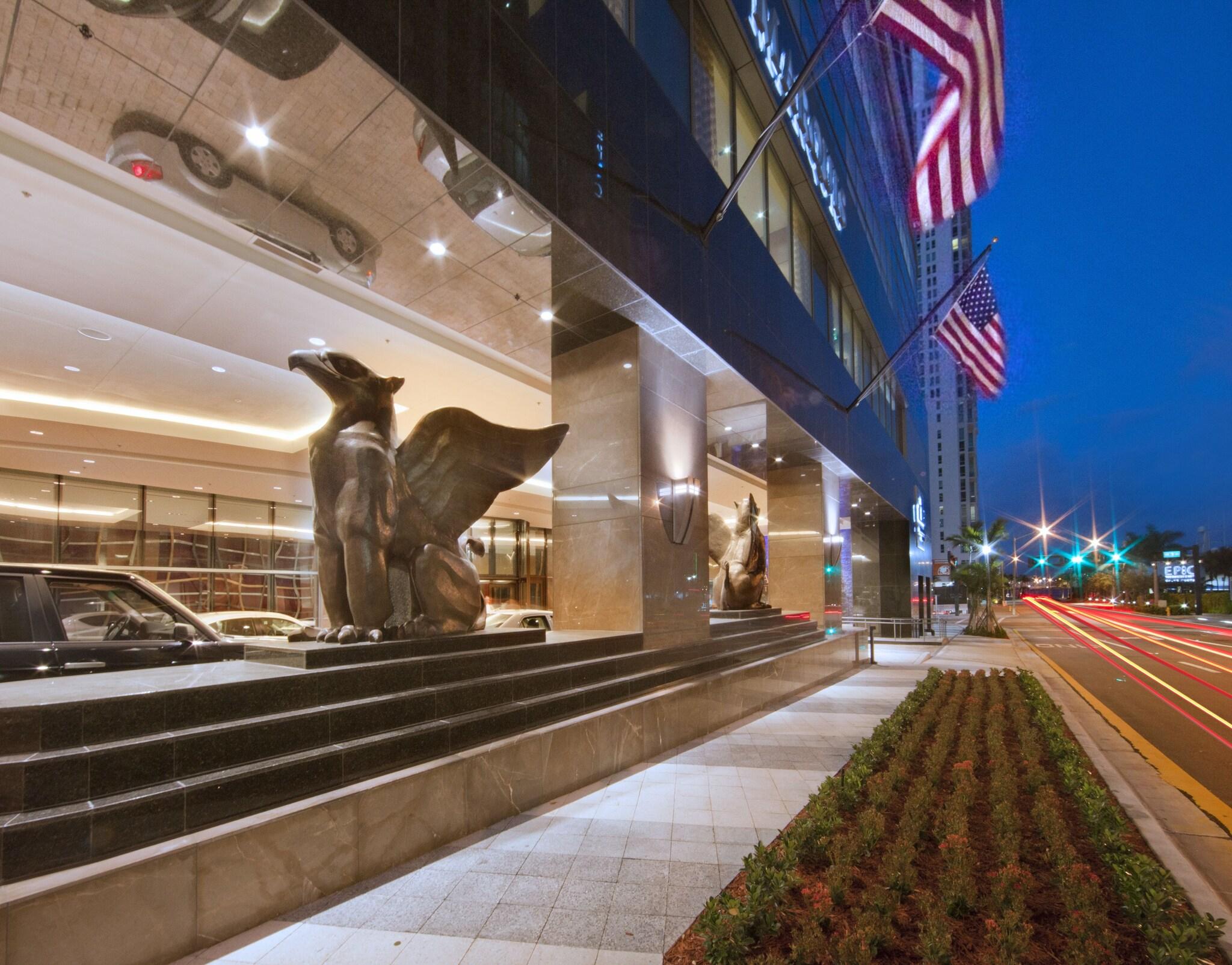 Stay in style at JW Marriott Marquis Miami