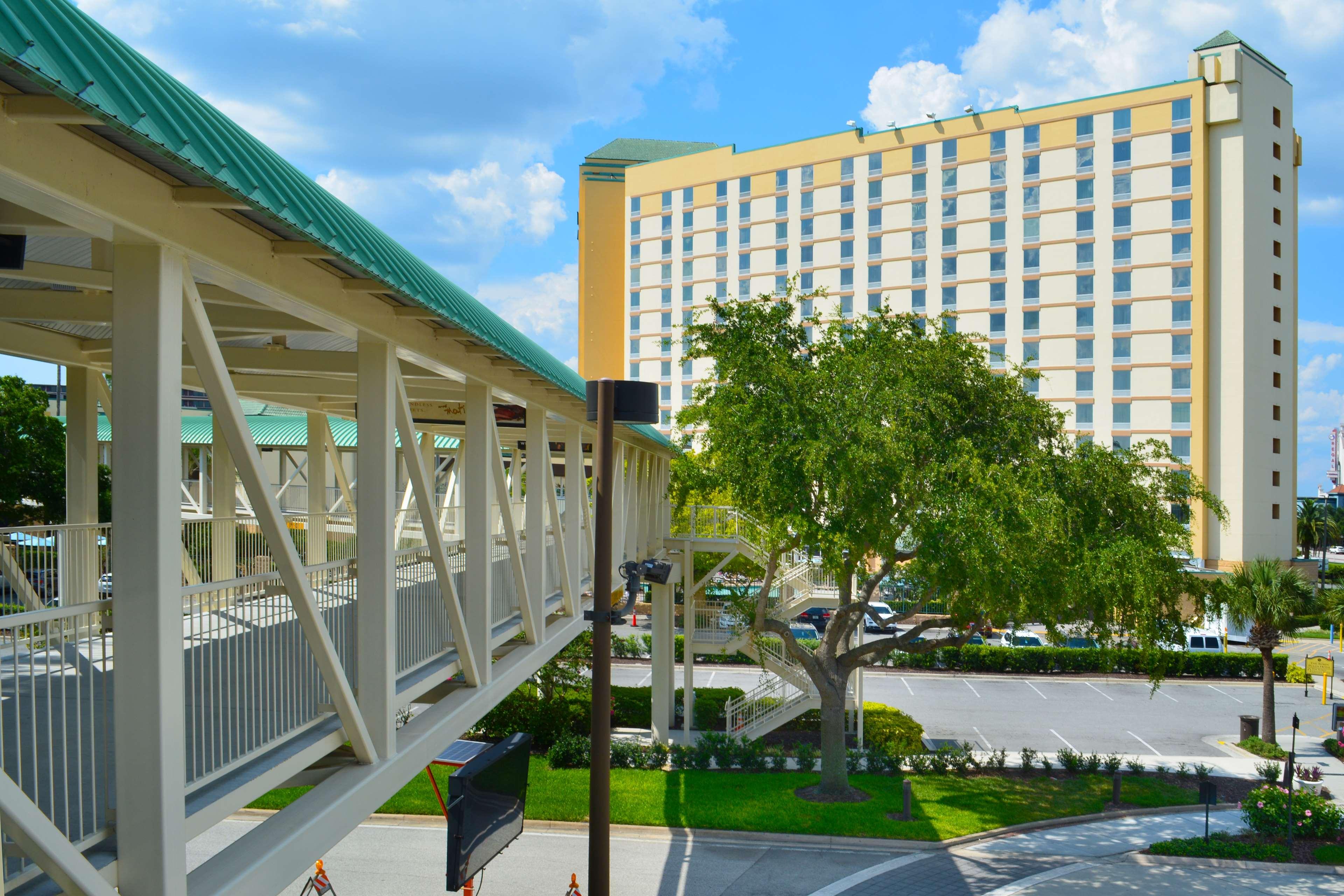 Stay in style at Rosen Plaza Hotel