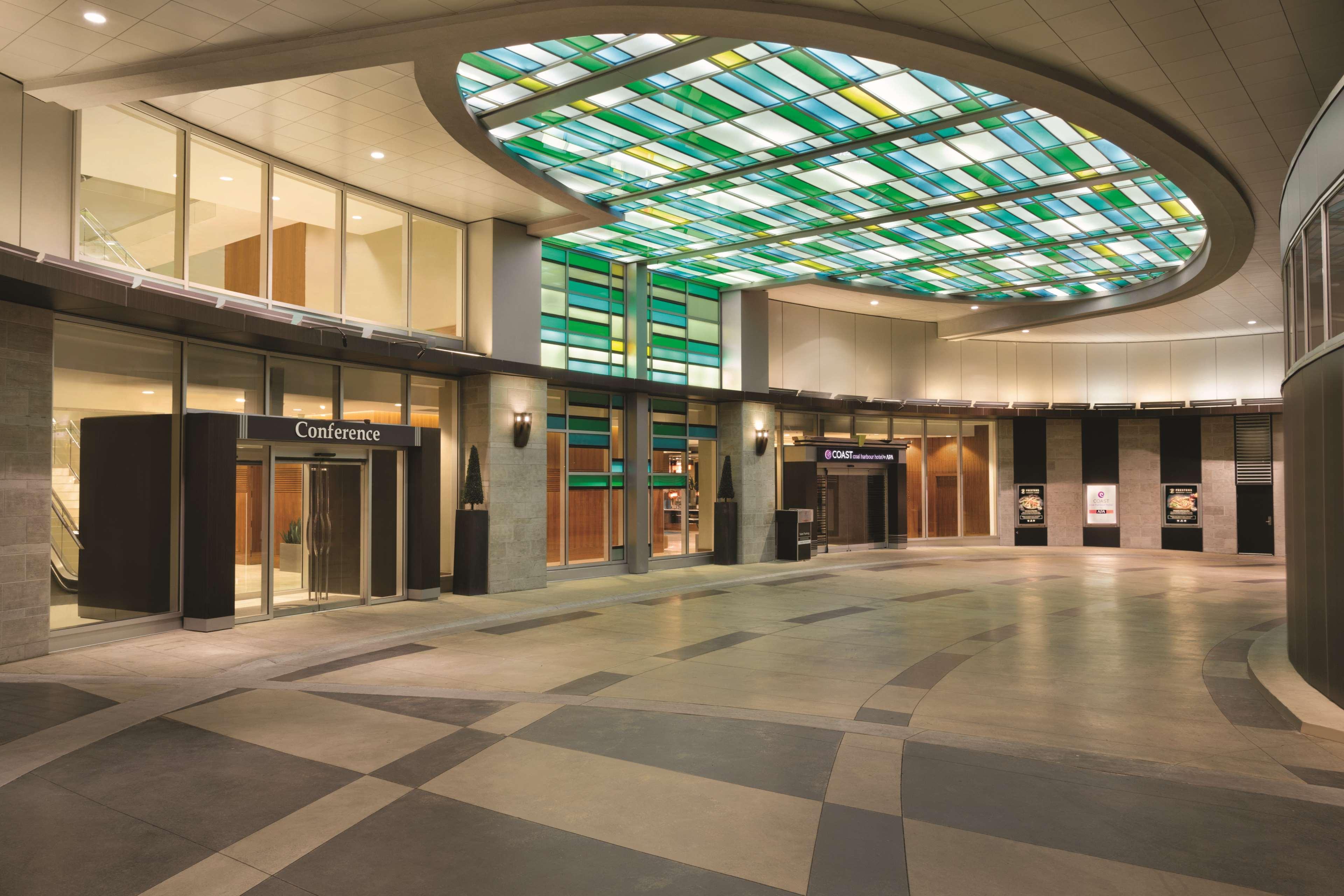 Stay in style at Coast Coal Harbour Vancouver Hotel by APA