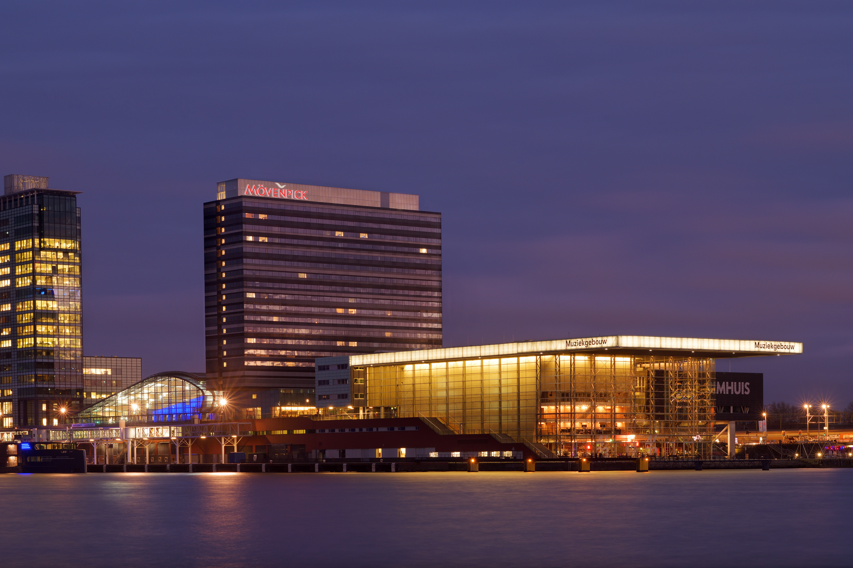 Stay in style at Mövenpick Hotel Amsterdam City Centre