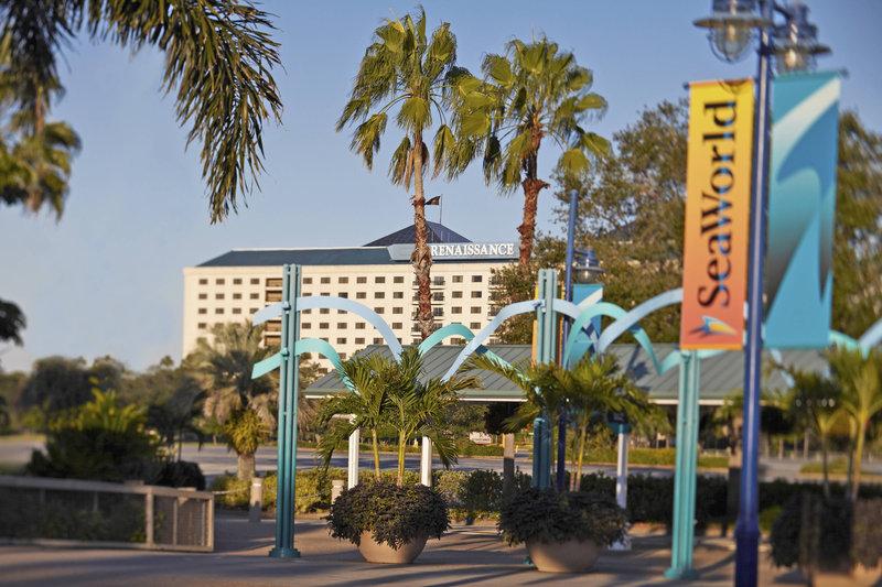 Stay in style at Renaissance Orlando Resort at SeaWorld