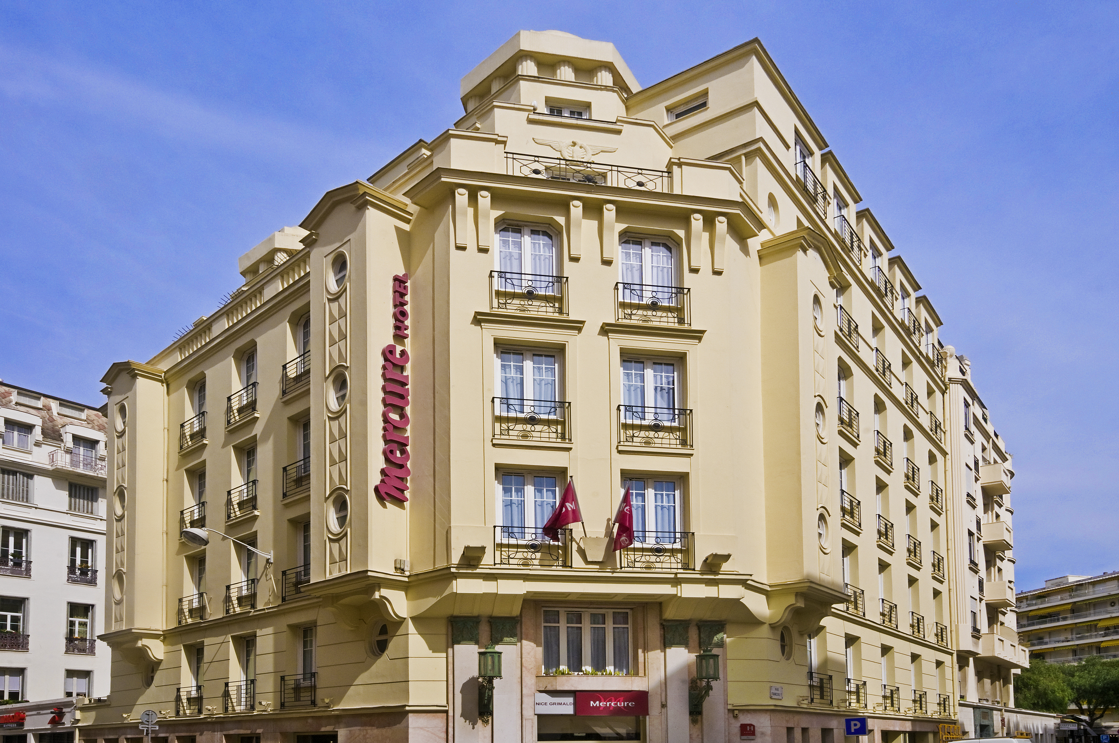 Stay in style at Mercure Nice Centre Grimaldi